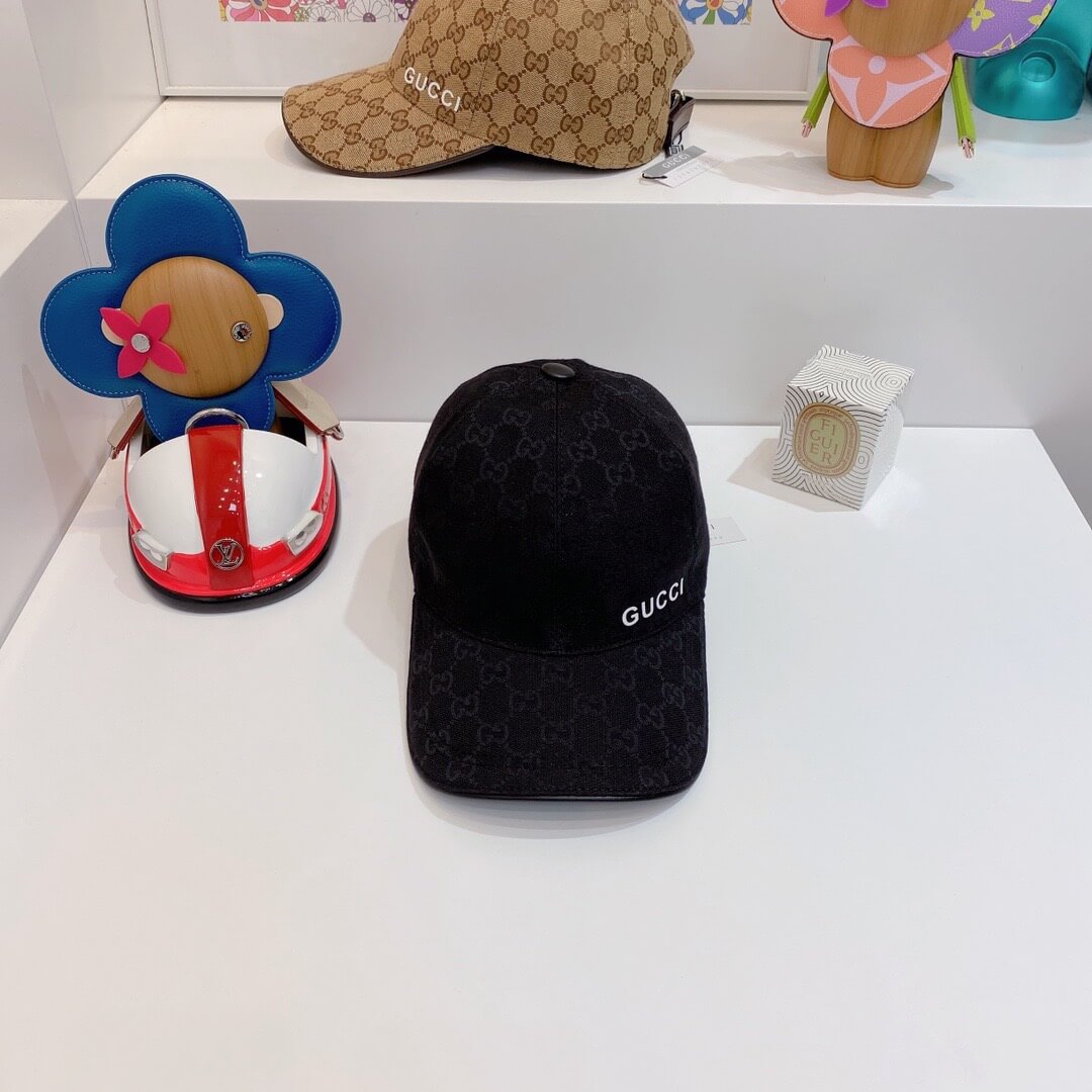 Caps