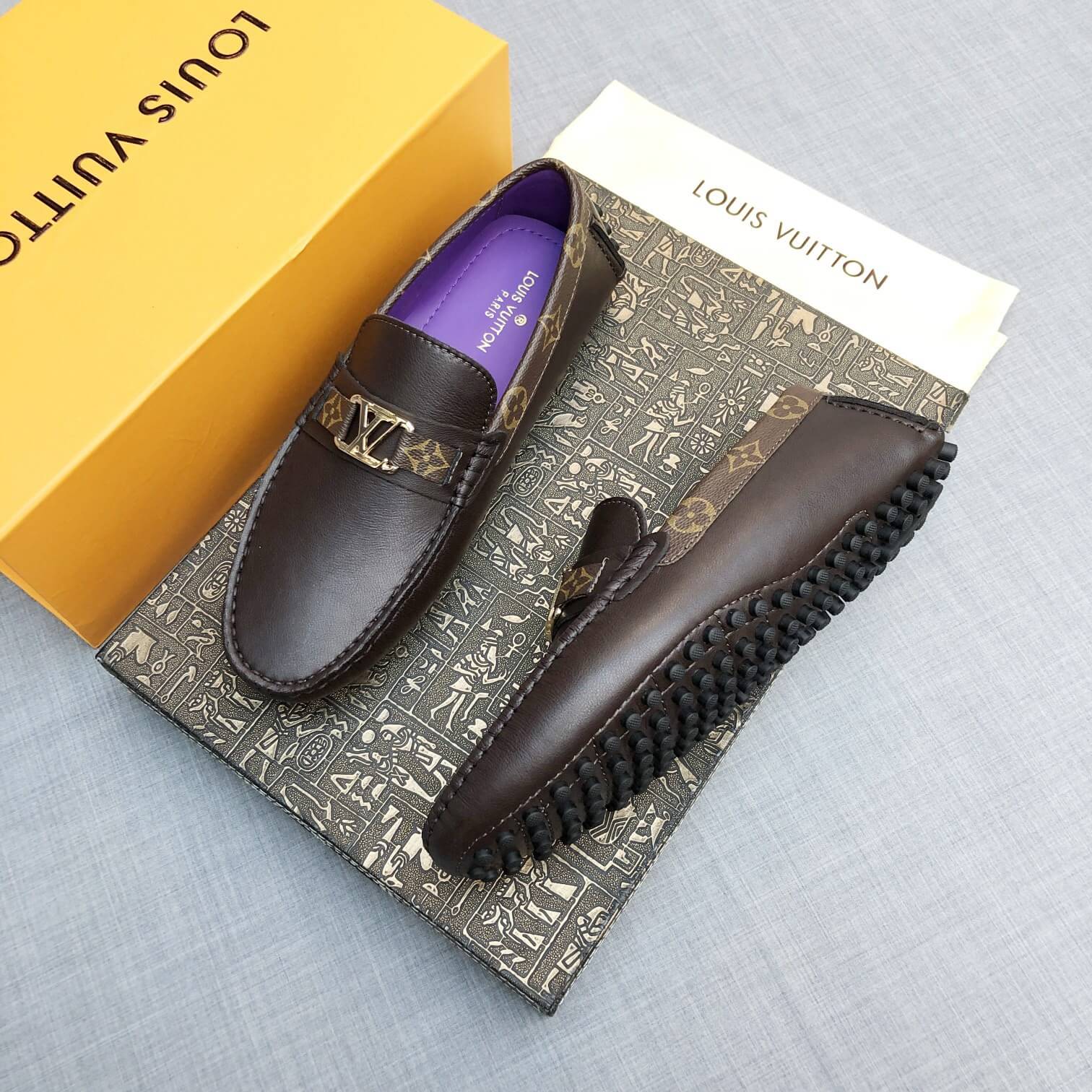 LOUIV Loafers