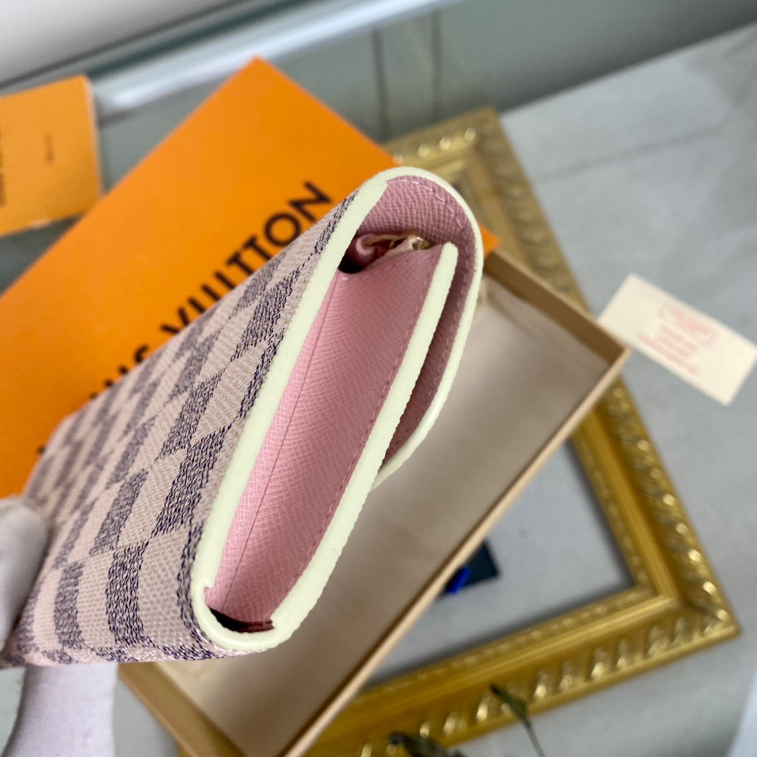 LOUIV Wallet M60697