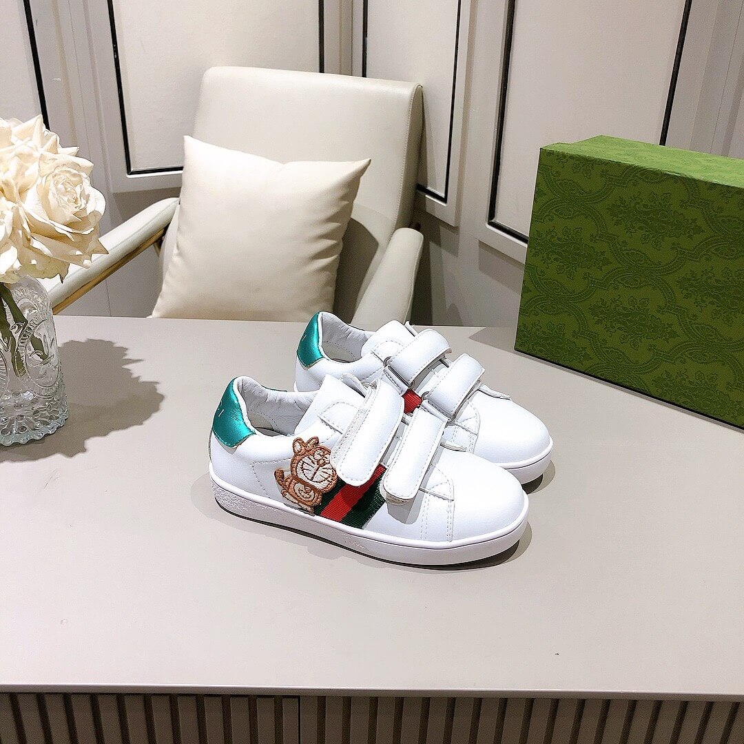 GG Sneakers