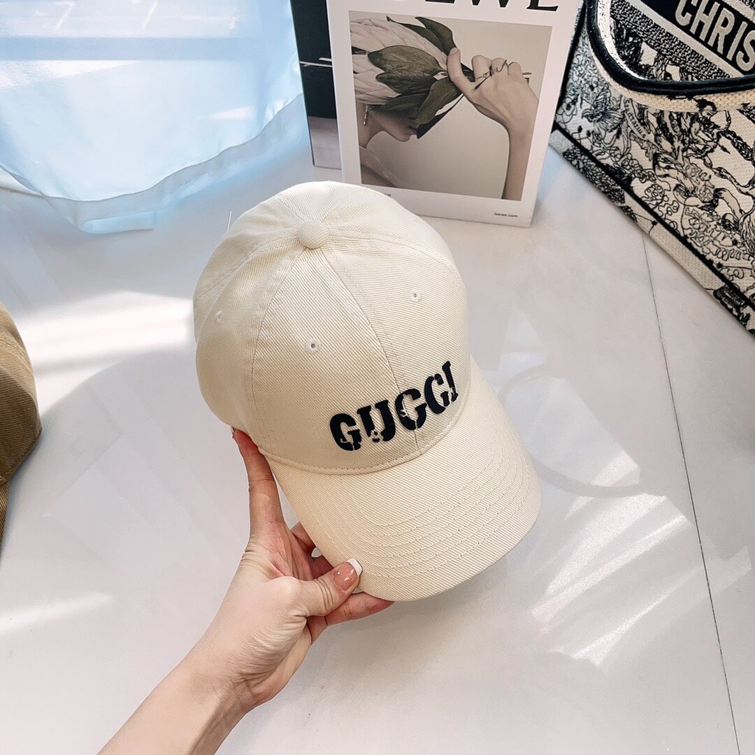 Caps