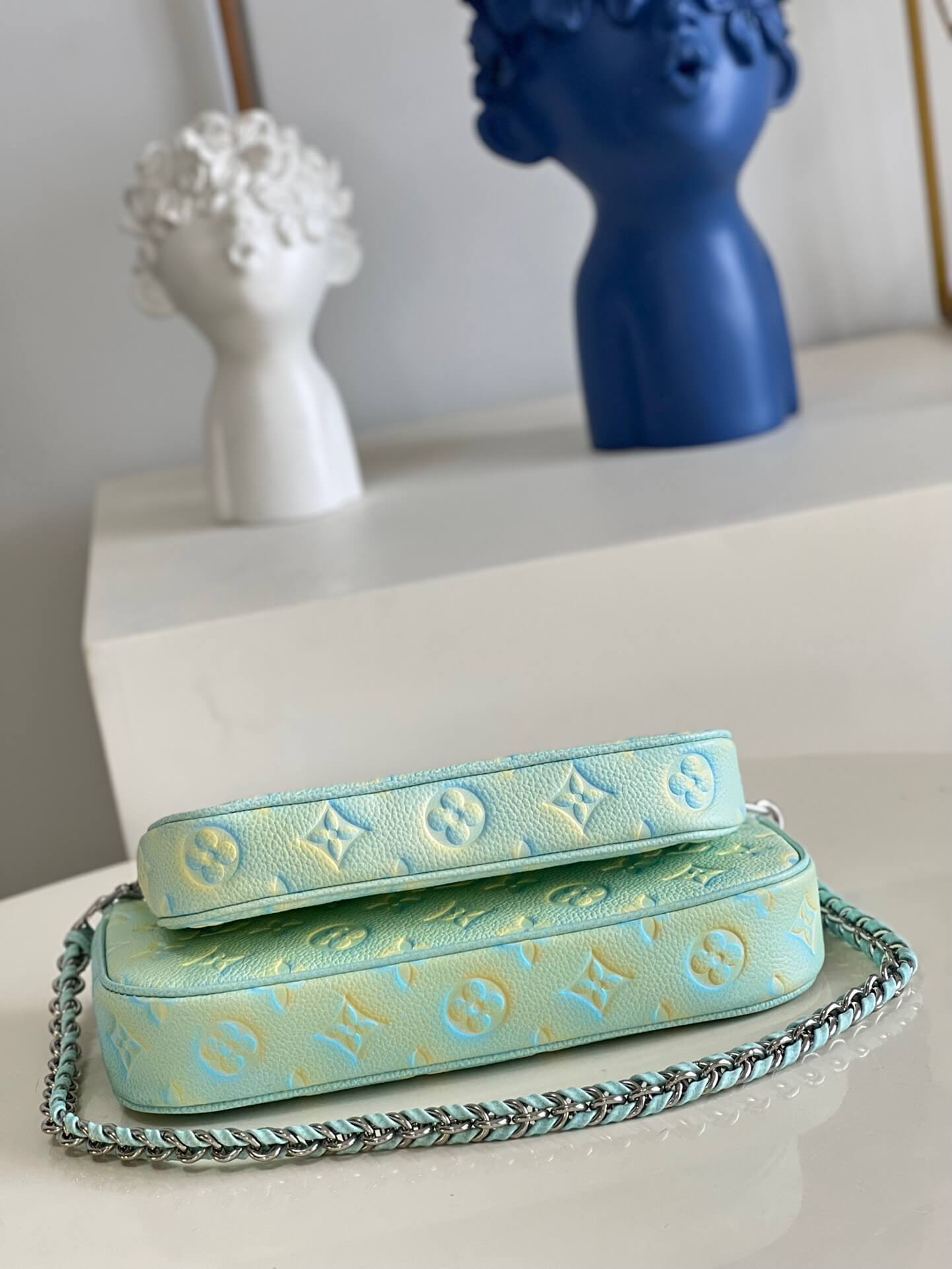 LOUIV Multi Pochette