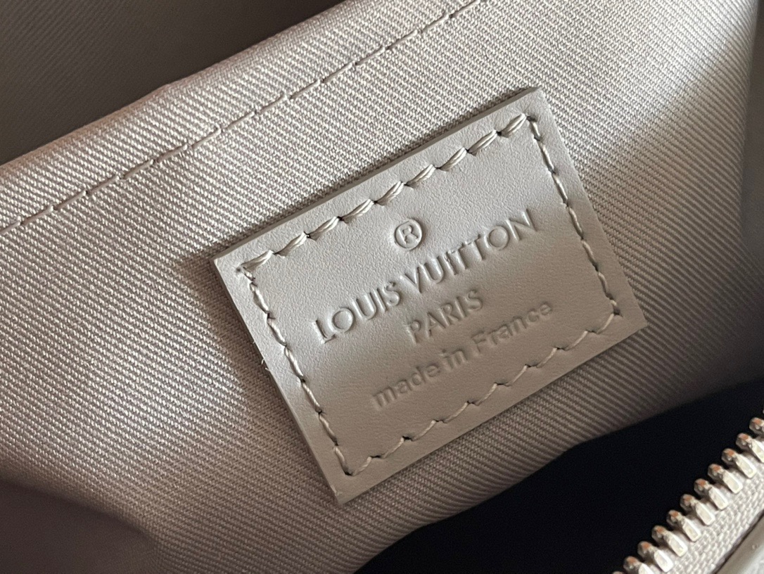 LOUIV M59328 City Keepall