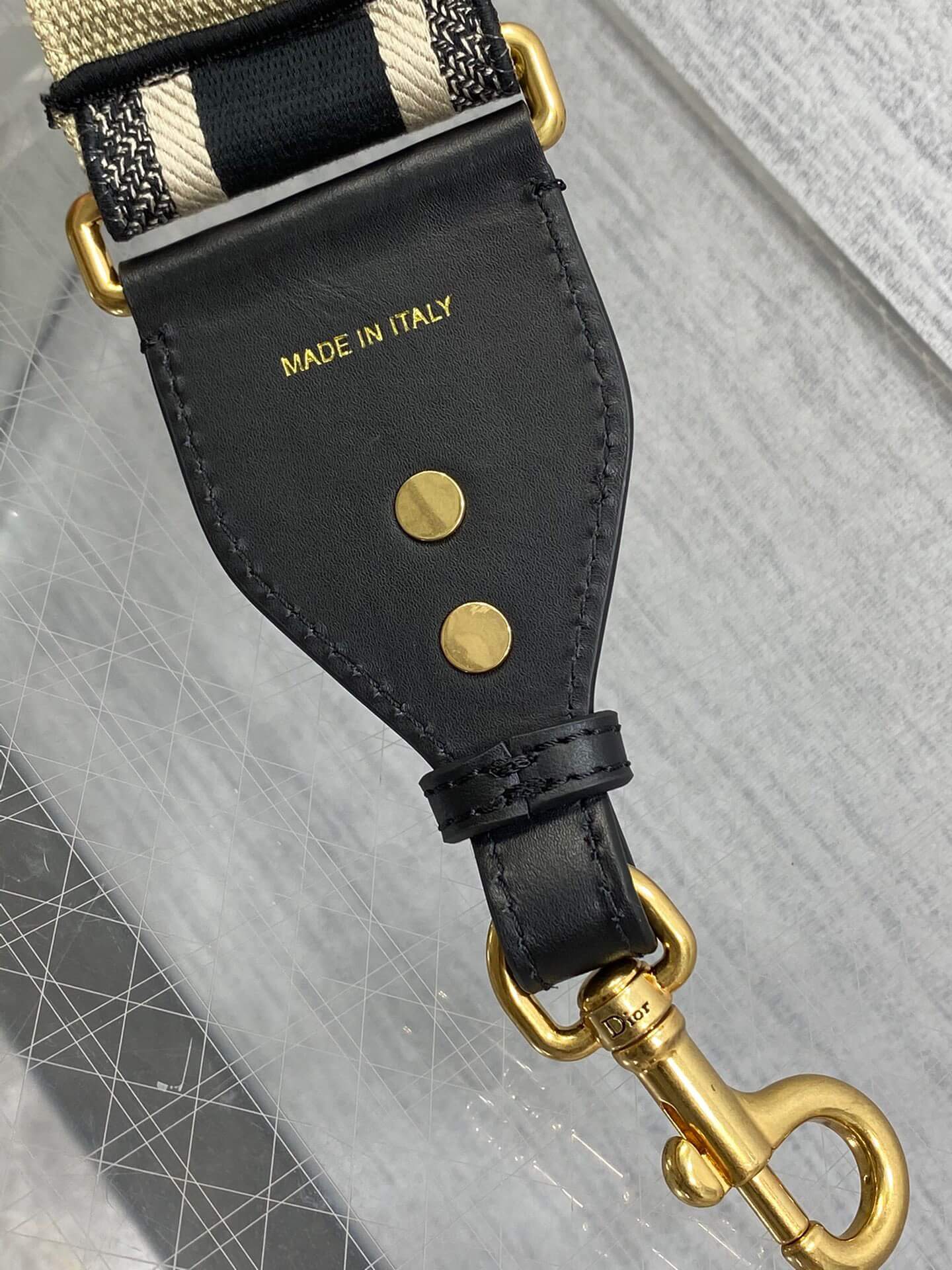 CD Strap