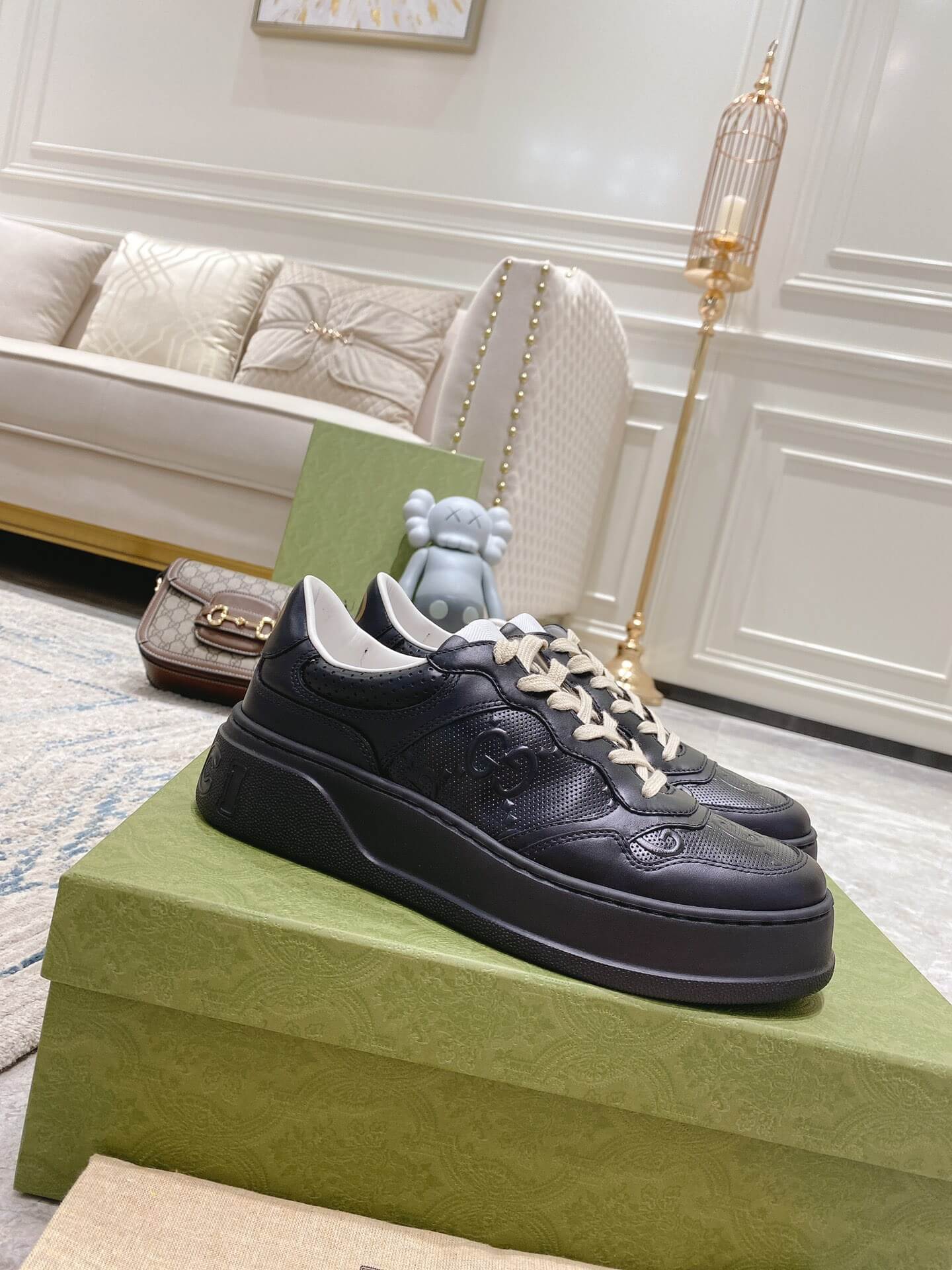 GG Sneakers