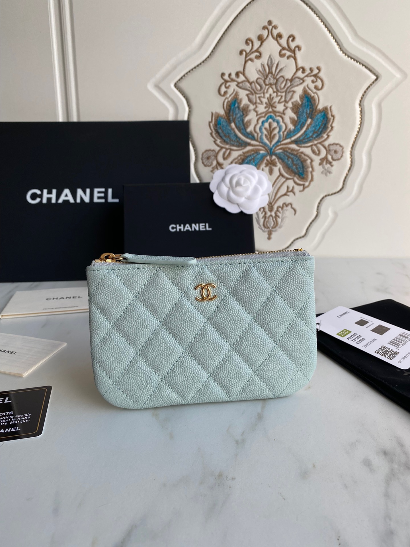 CC Pouch A82365