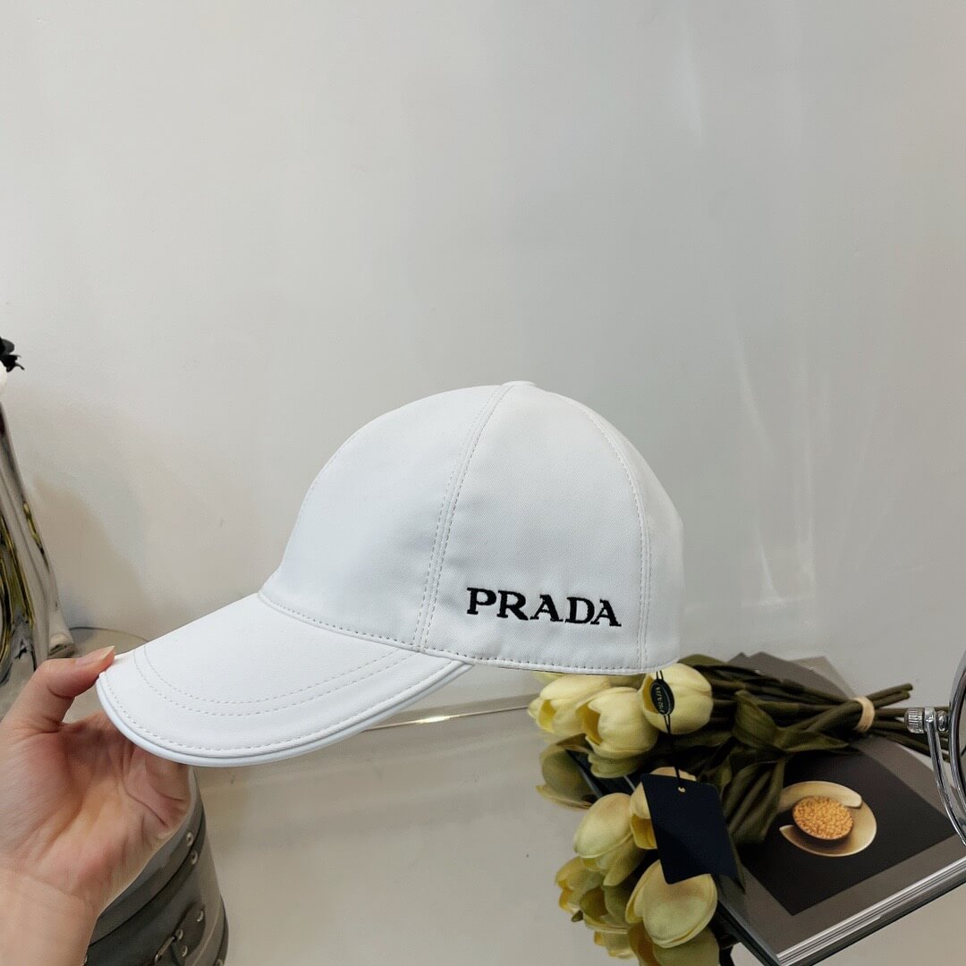 Caps