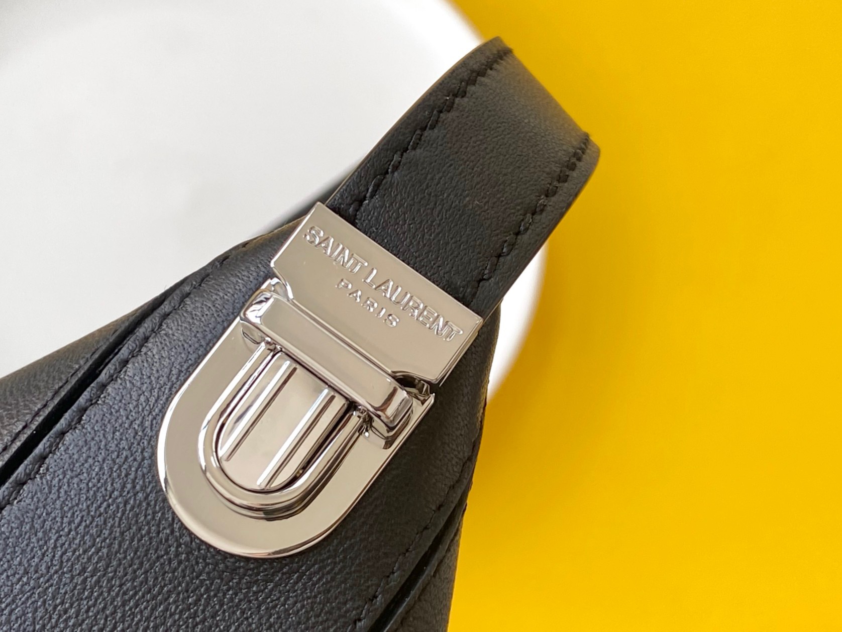 YSL Monogramme 667490
