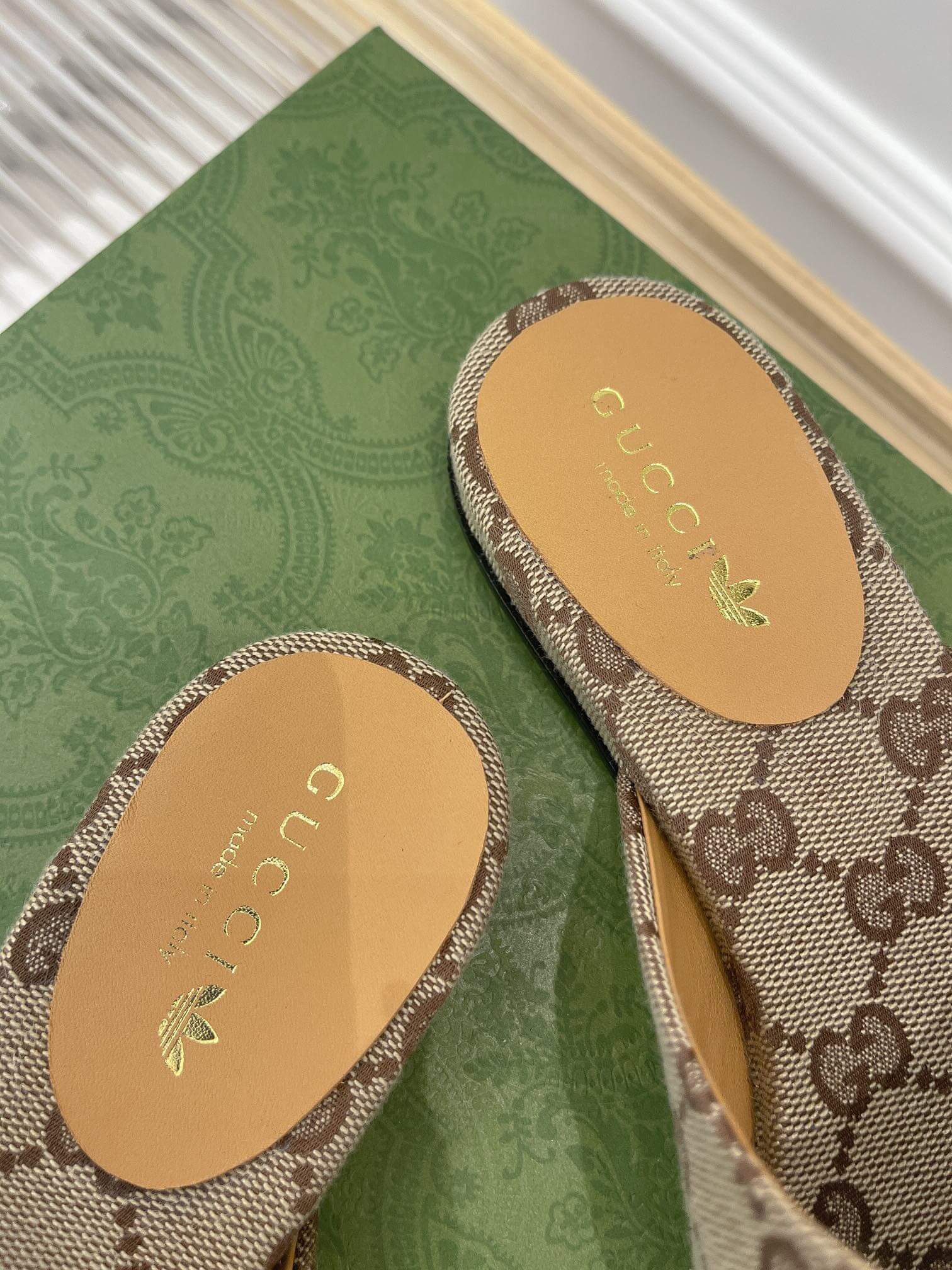 GG Slippers