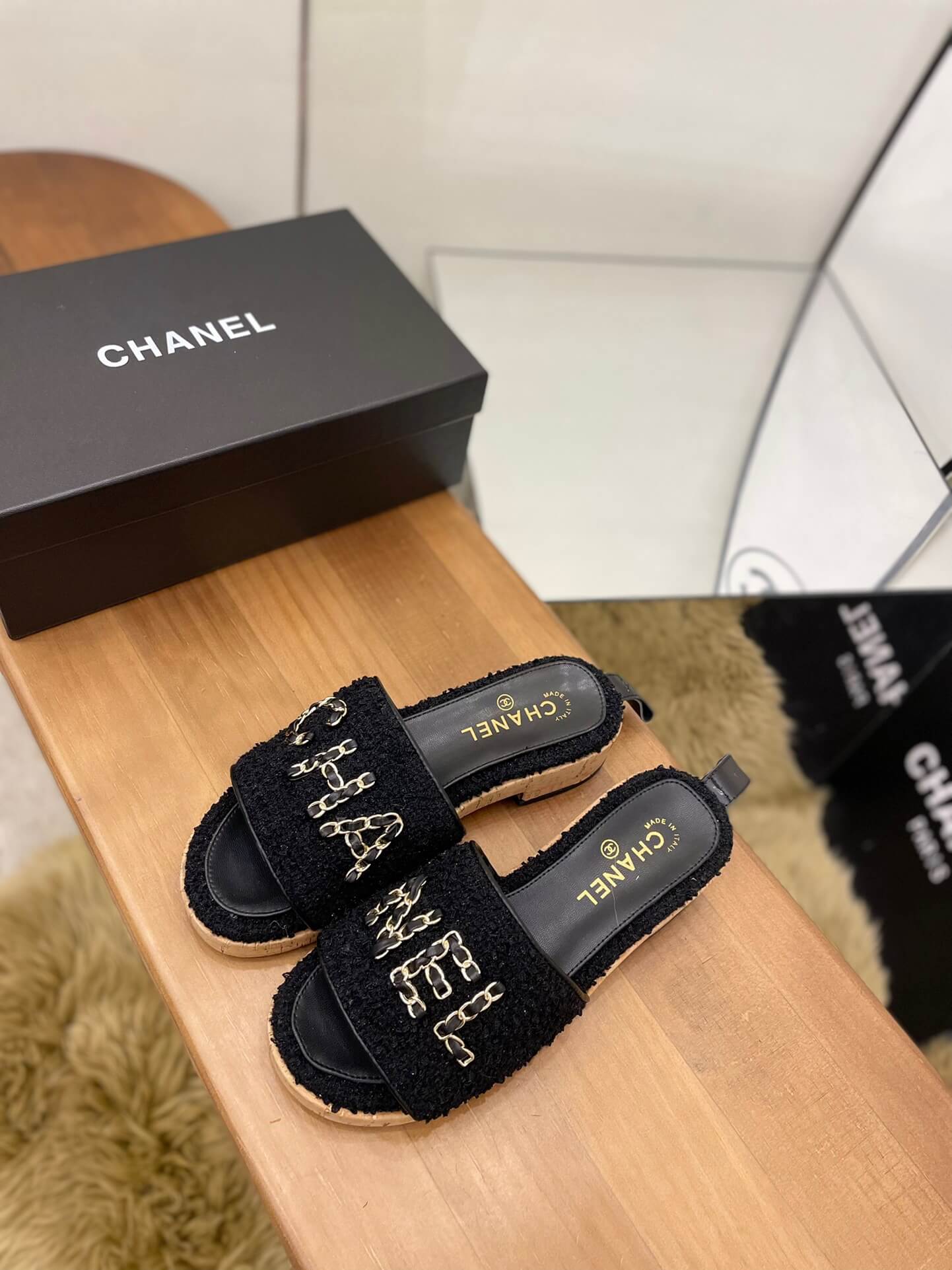 CC Slippers