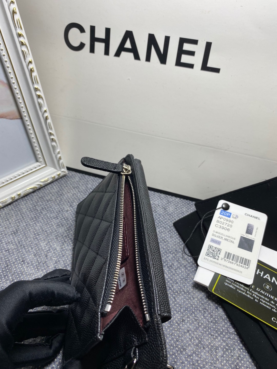 CC Wallet AP0990