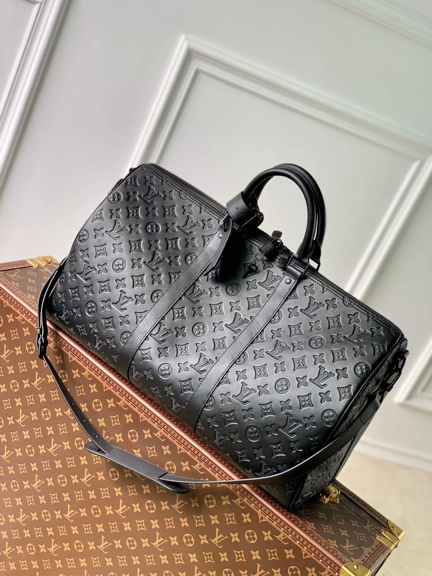 LOUIV Keepall