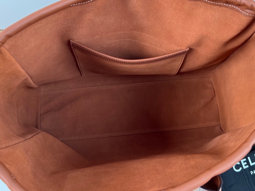 CEL Cabas Triomphe Cuir Tote