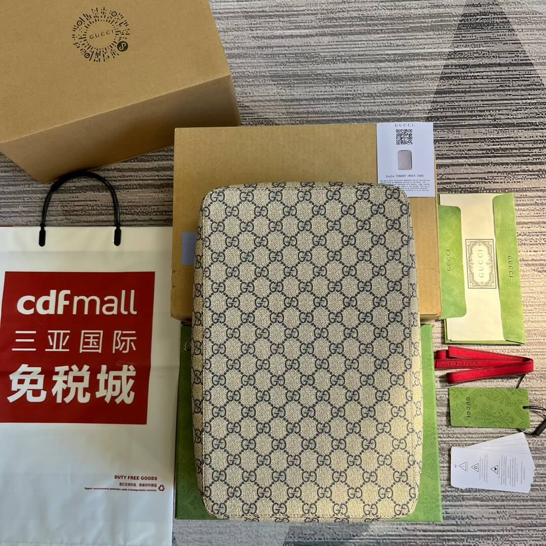 GG Supreme Large Vanity