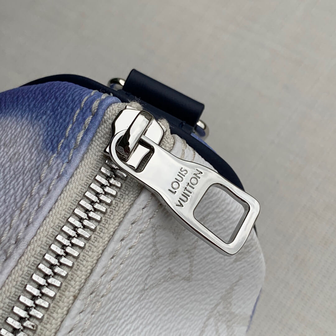 LOUIV City Keepall
