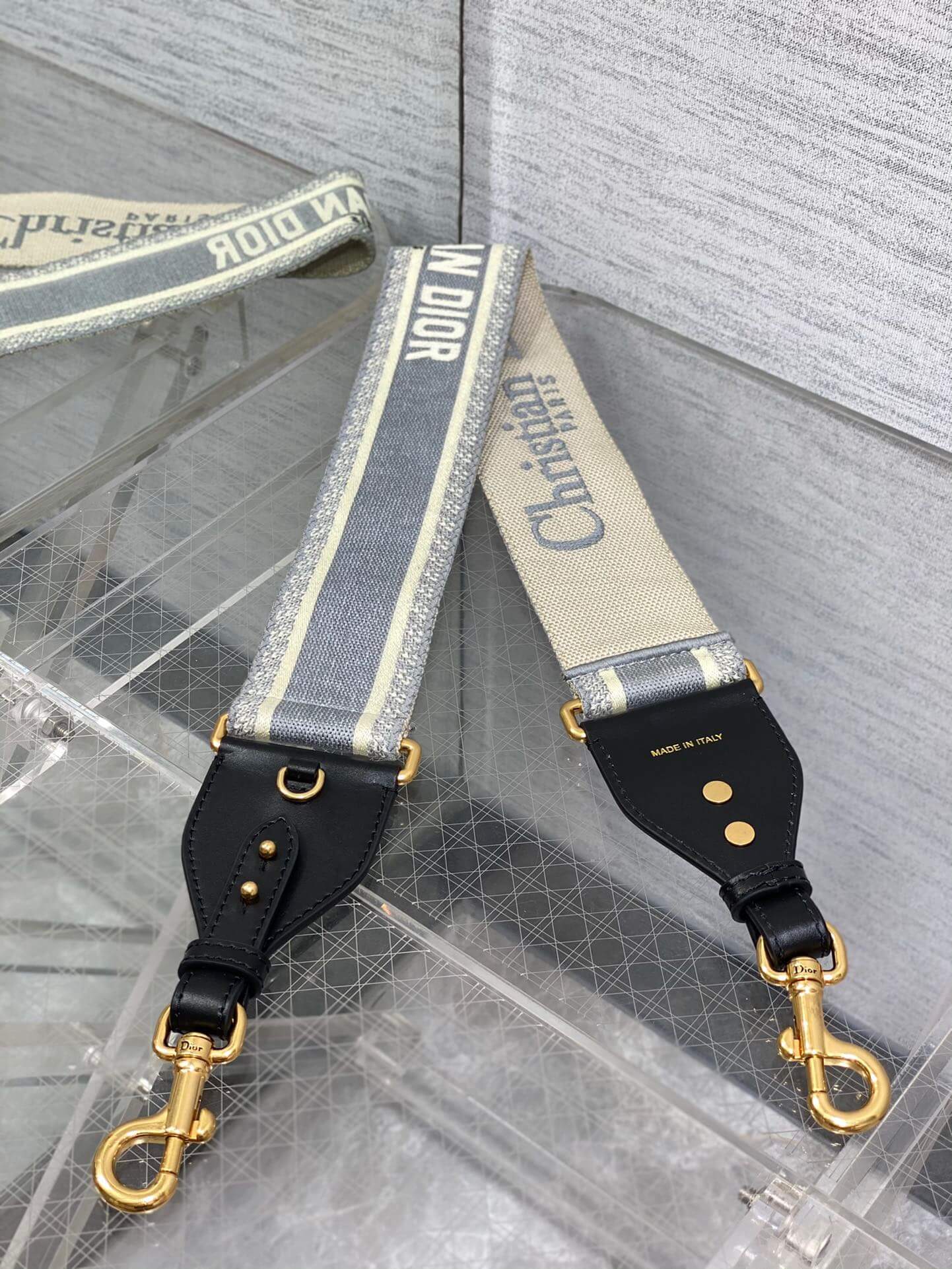 CD Strap