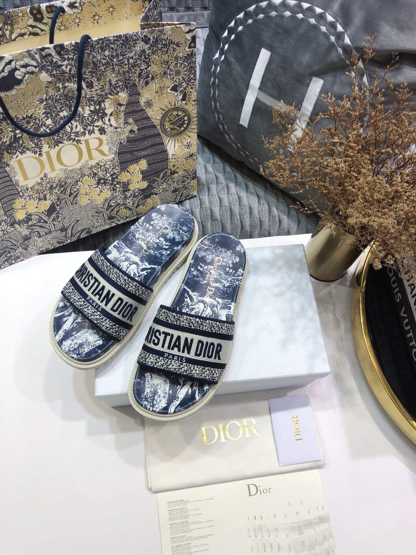 CD Chunky Slides