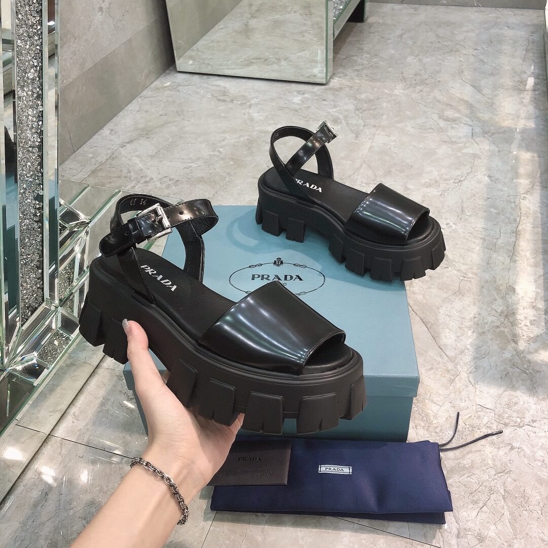 PR Chunky Sandals