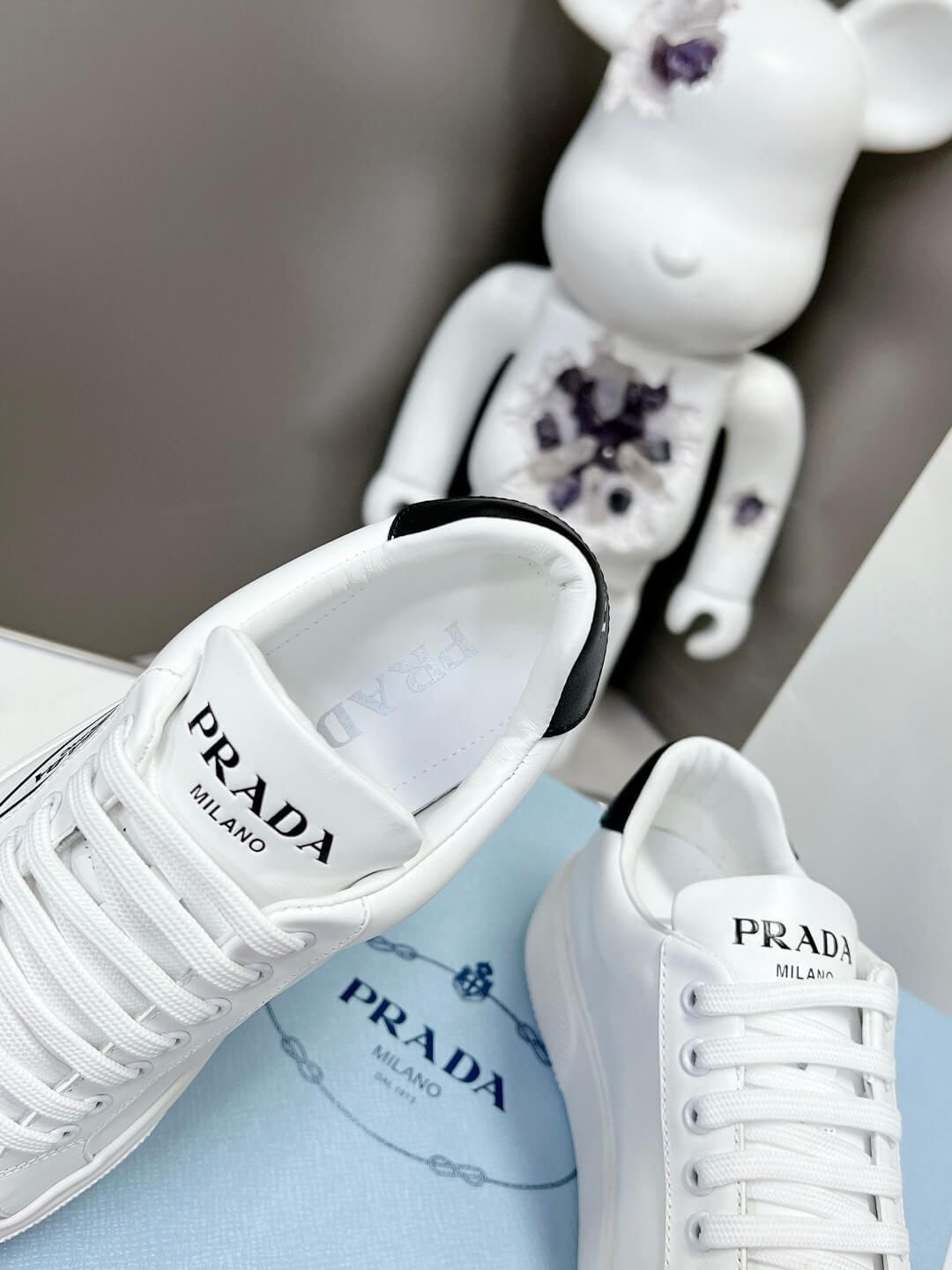 PR Sneakers