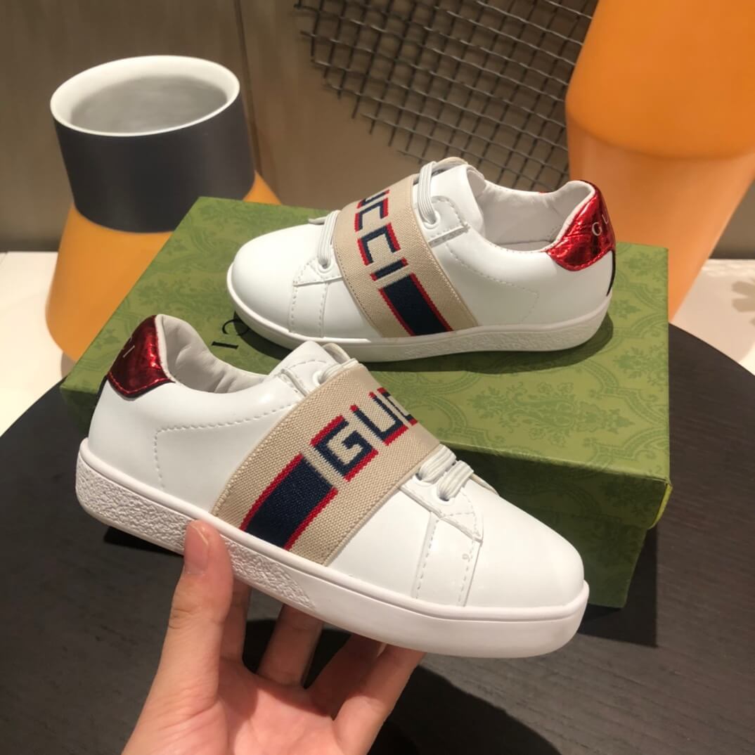 GG Sneakers