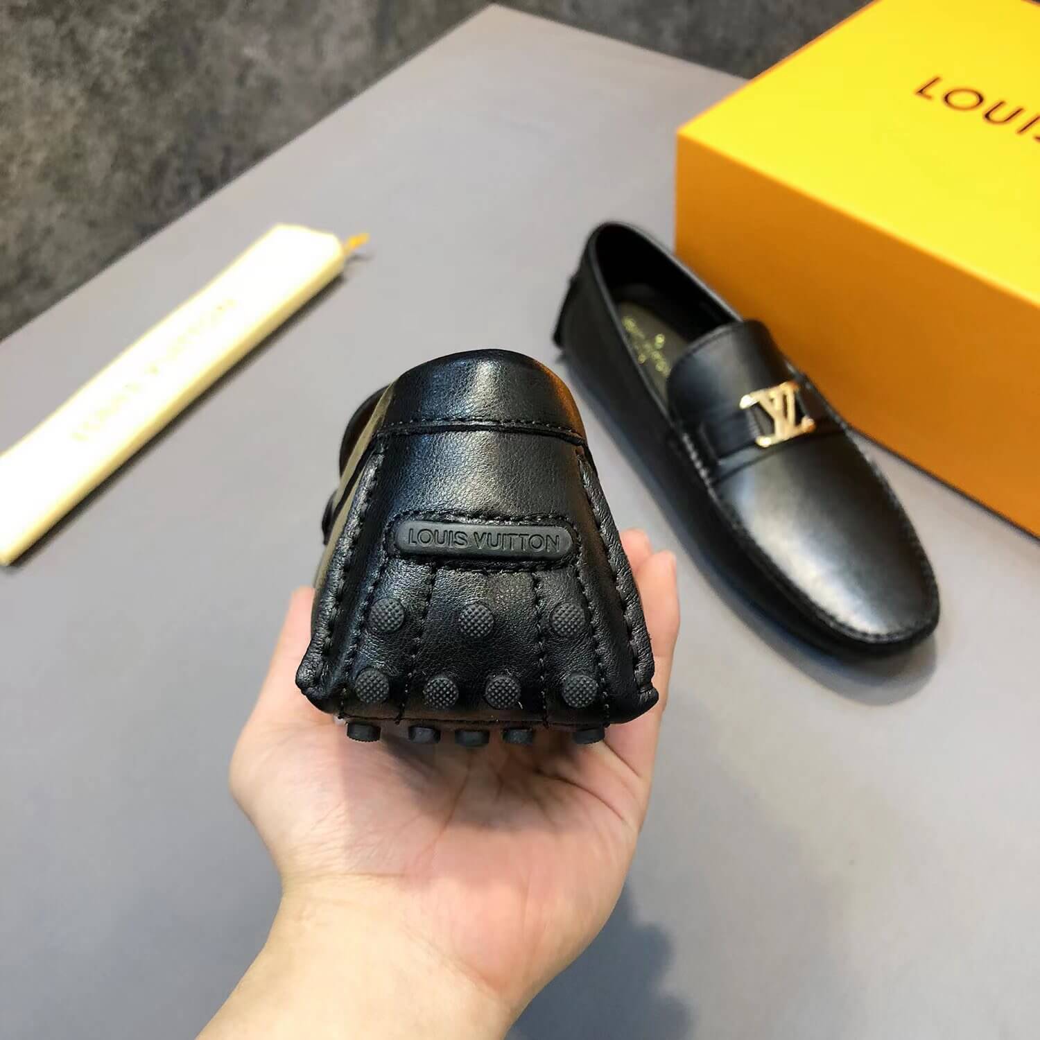 LOUIV Loafers