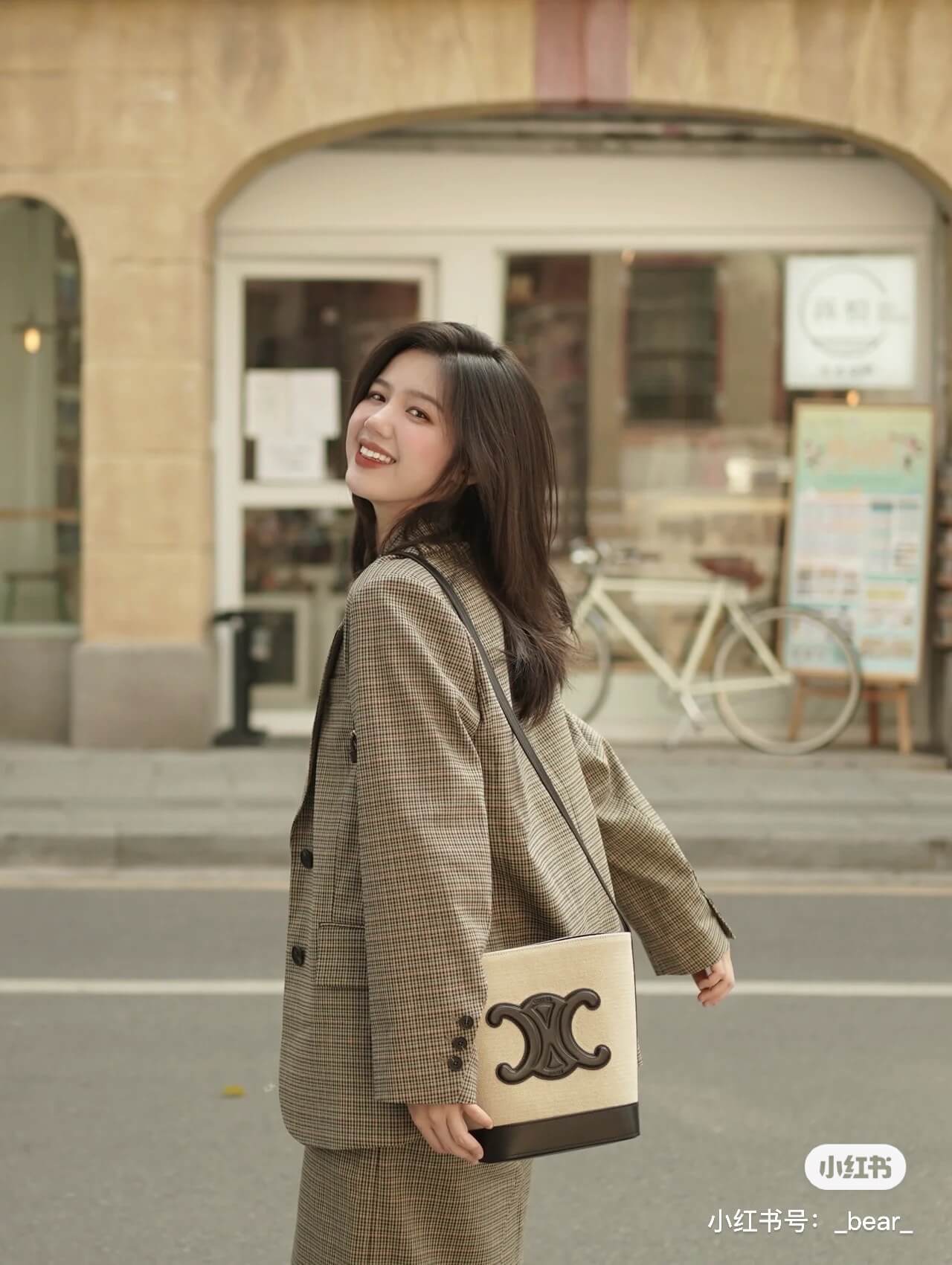 CEL Cuir Bucket Small