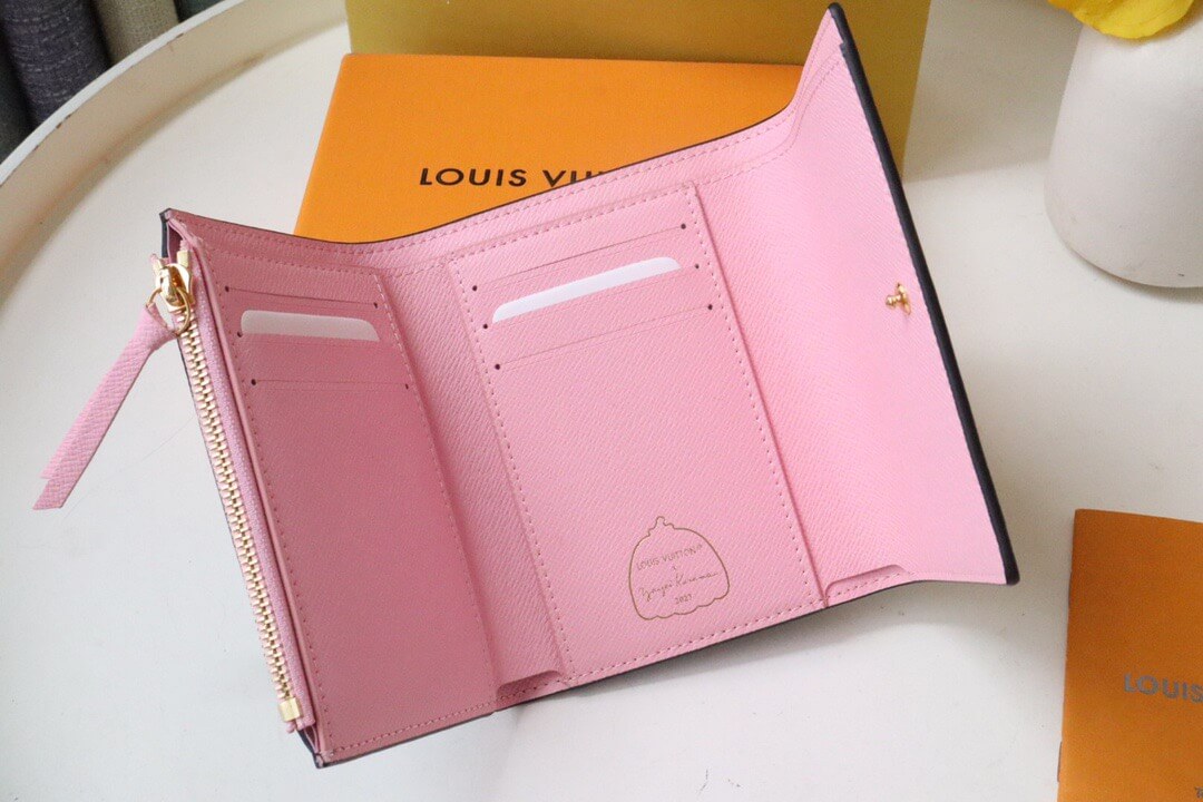 LOUIV Foldable Wallet x YK