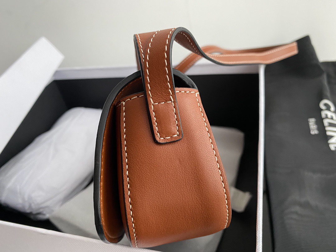 CEL Tabou Clutch on Strap
