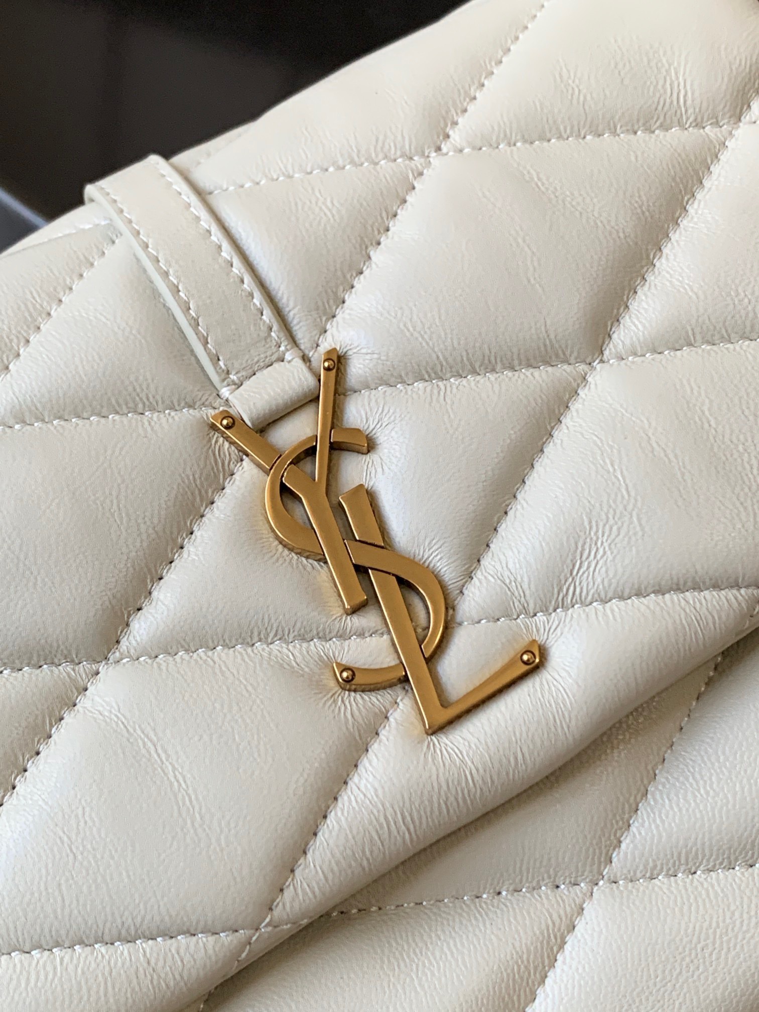 YSL Le57
