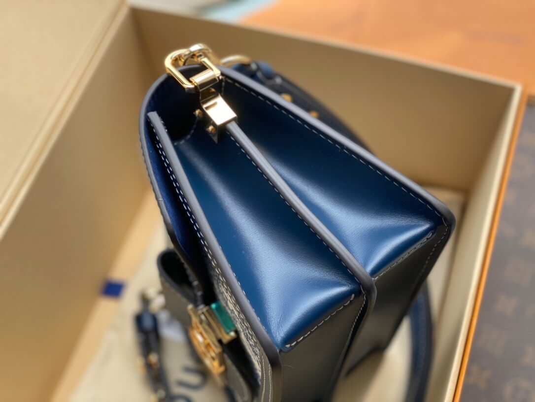 LOUIV Dauphine 20