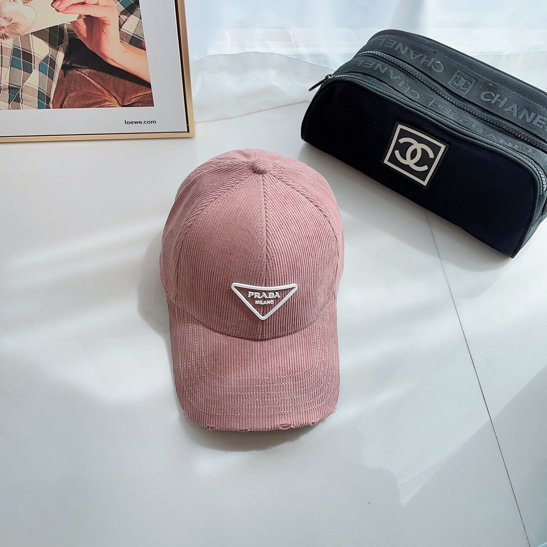 Caps