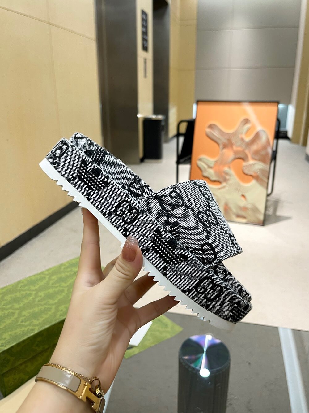 GG Chunky Slides