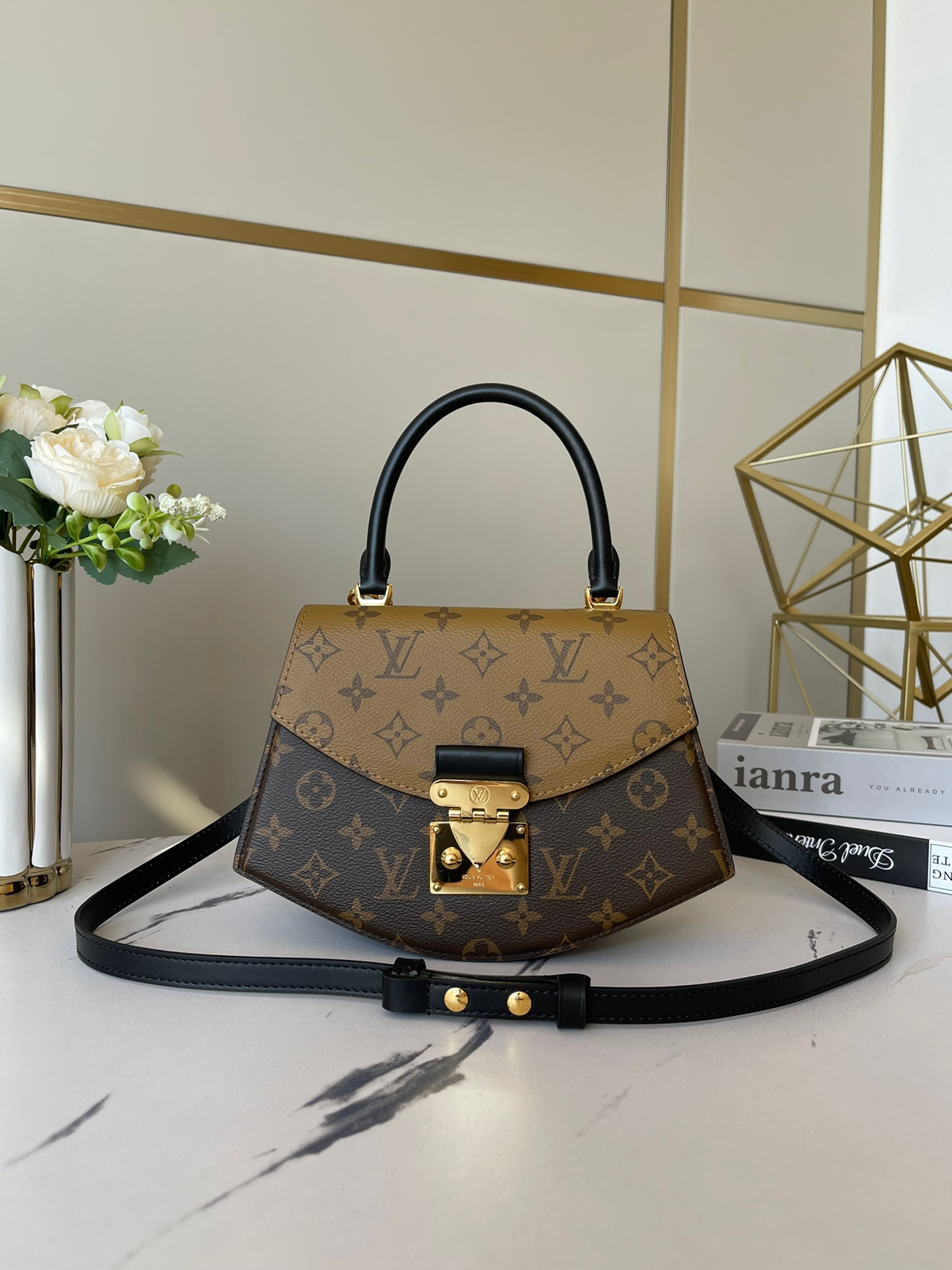 LOUIV M46548