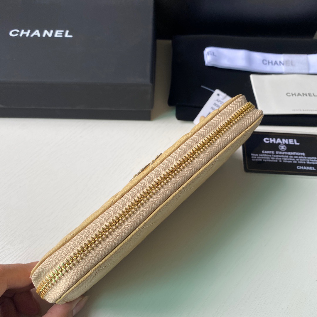 CC Wallets AP2739