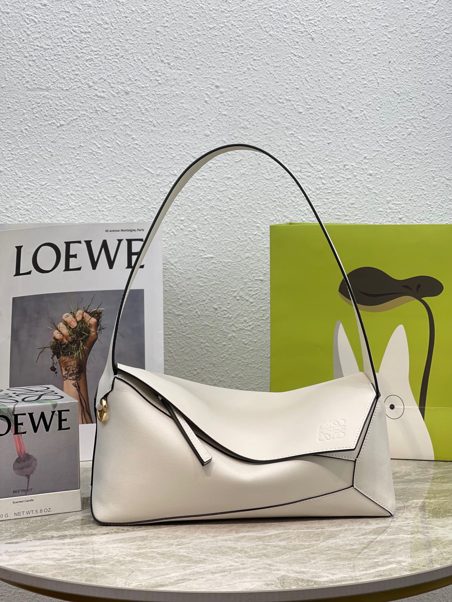LOEW Puzzle Hobo