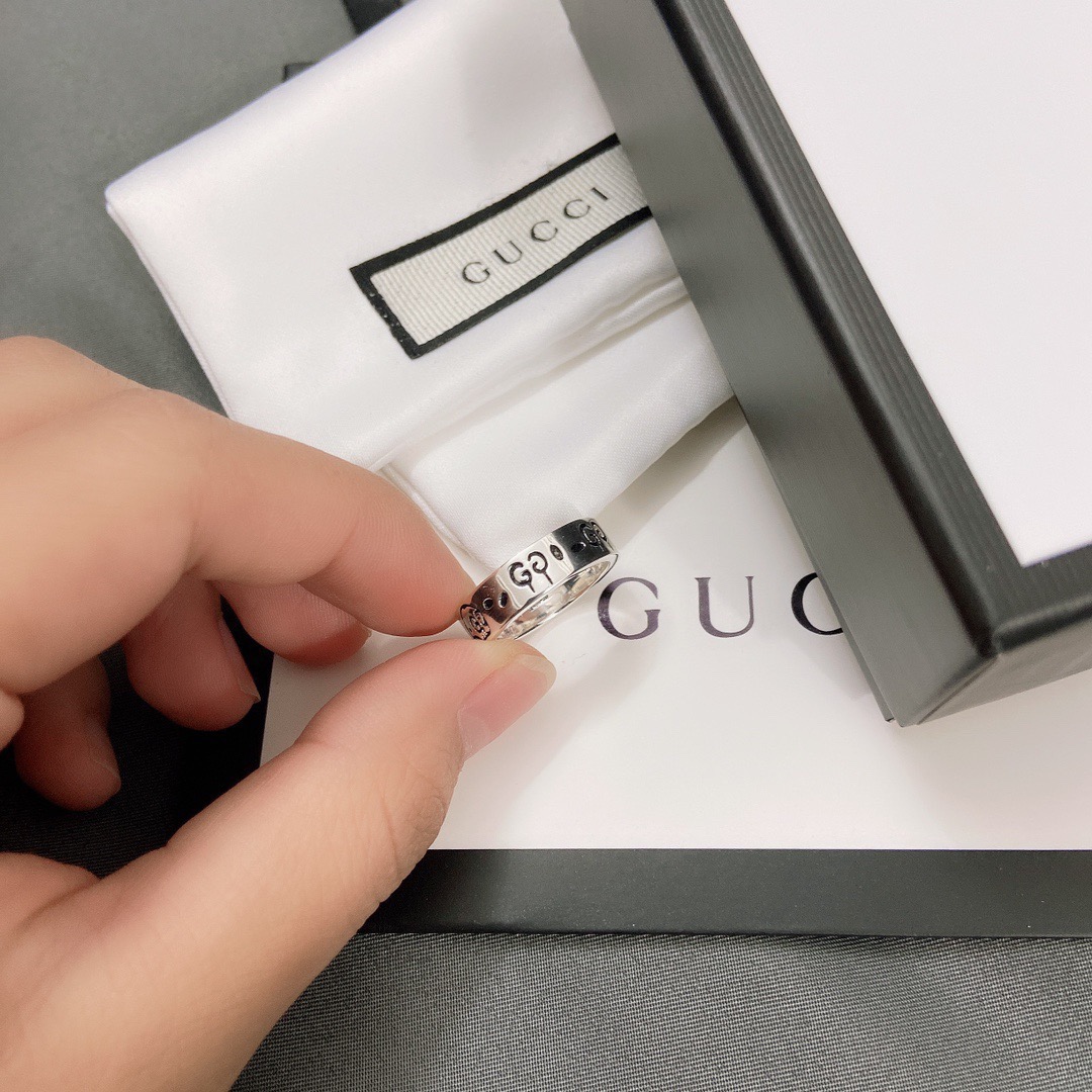GG Rings