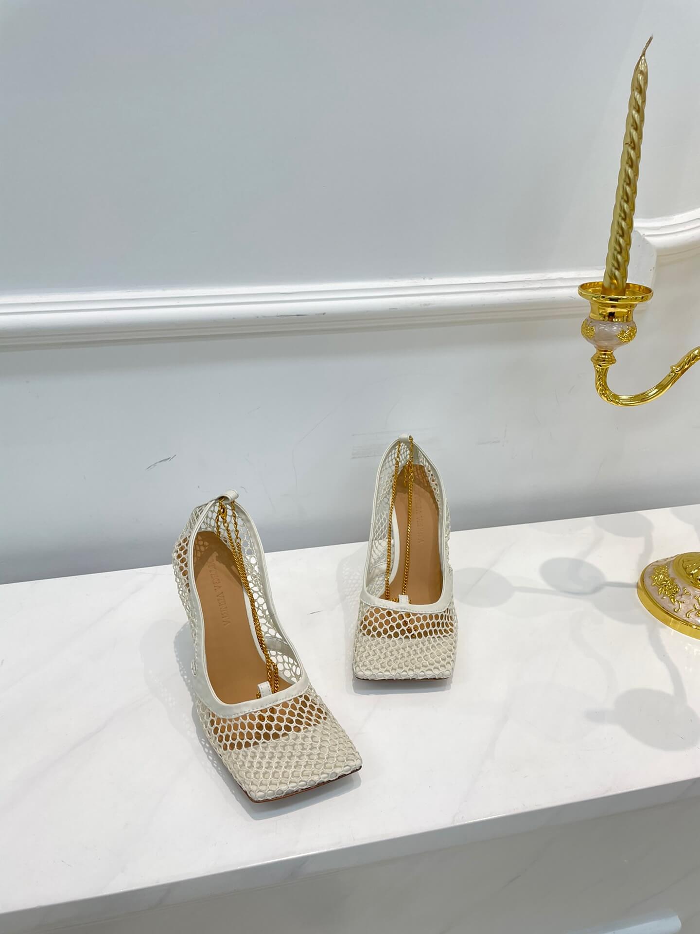 BV Heels