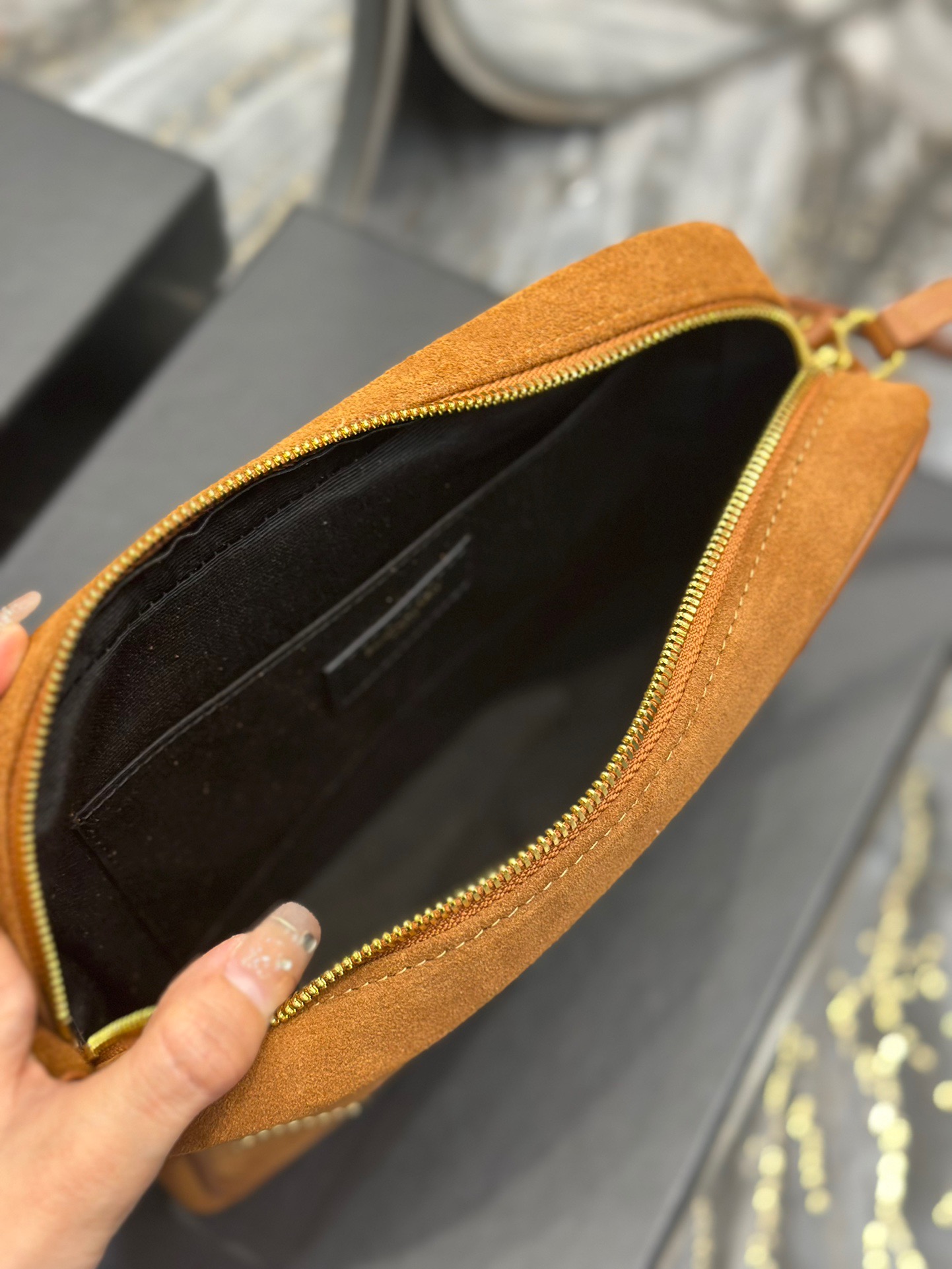 YSL Loulou Camera