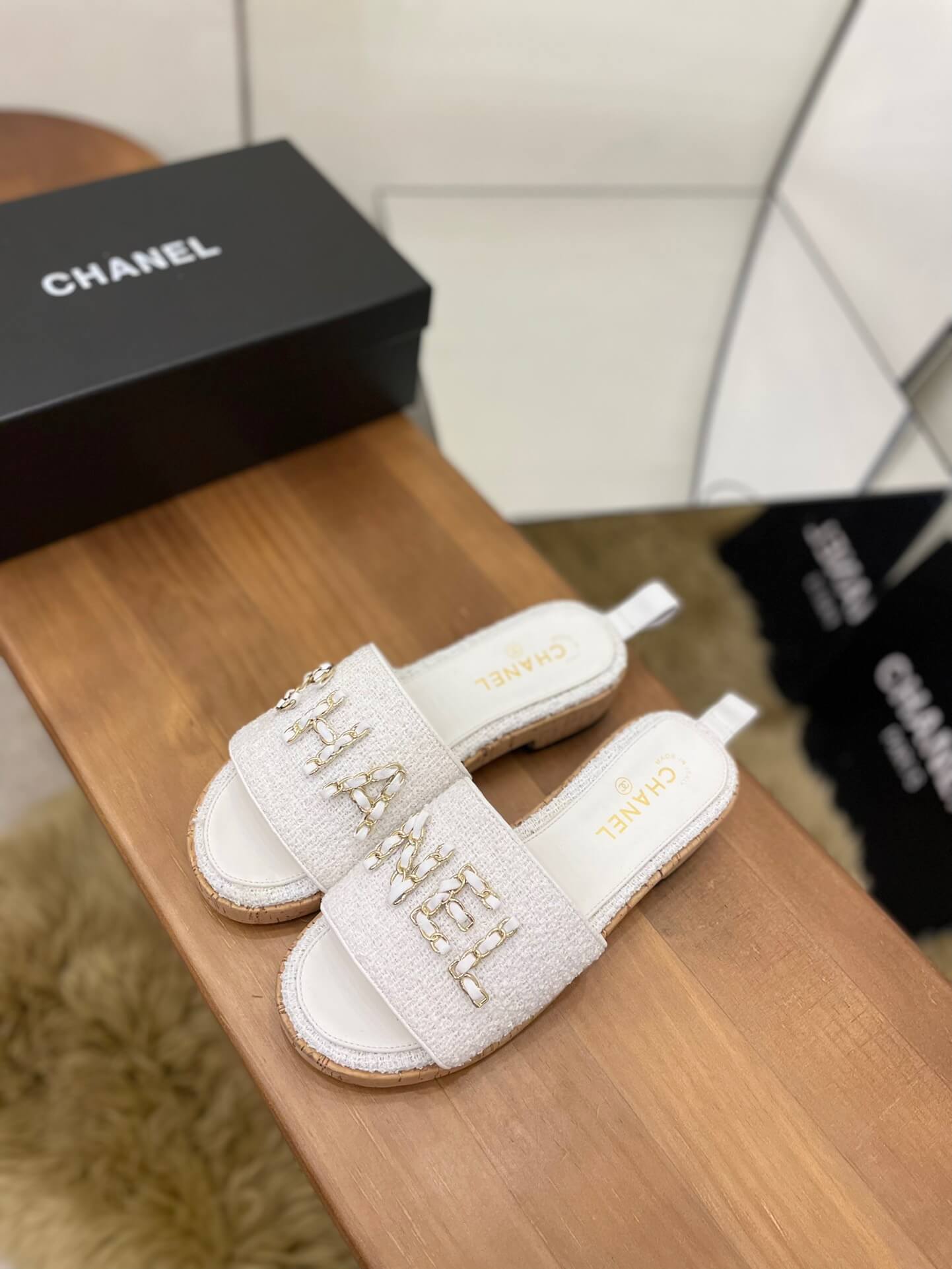 CC Slippers