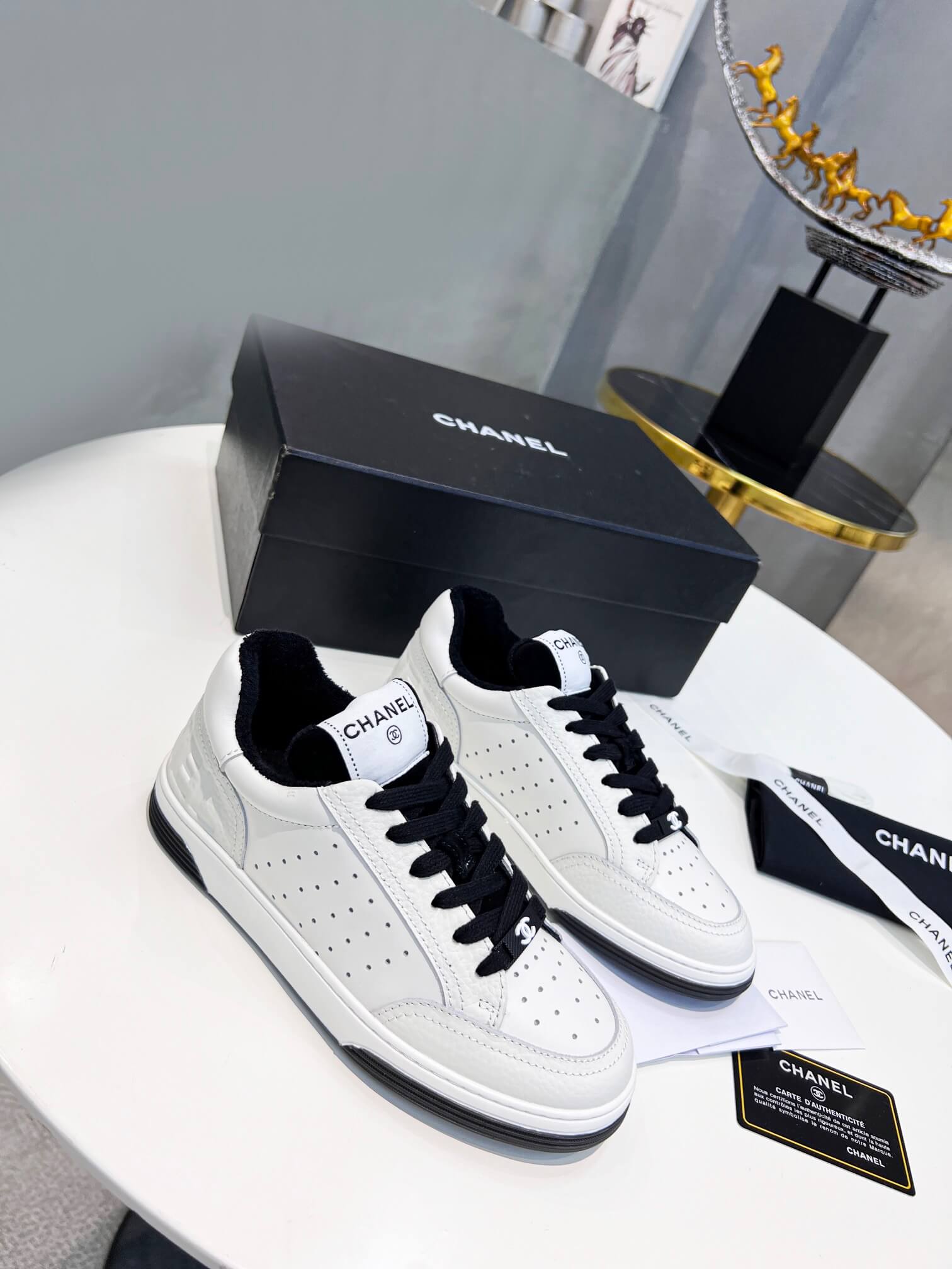 CC Sneakers