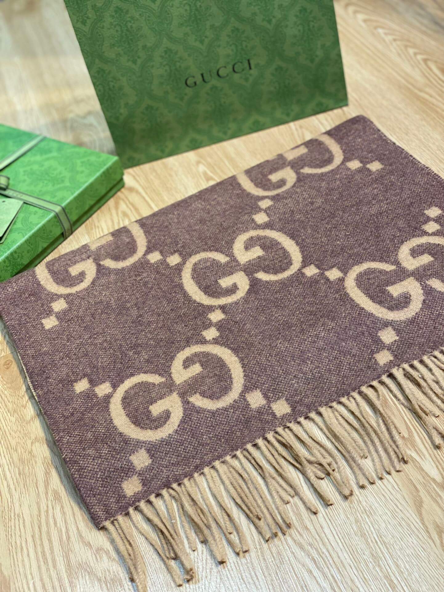 GG Scarfs
