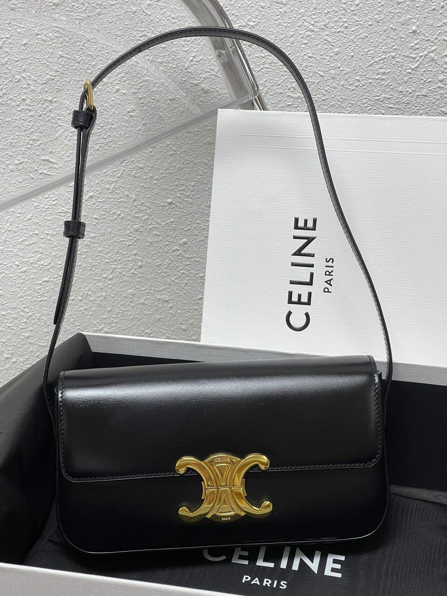 CEL Triomphe