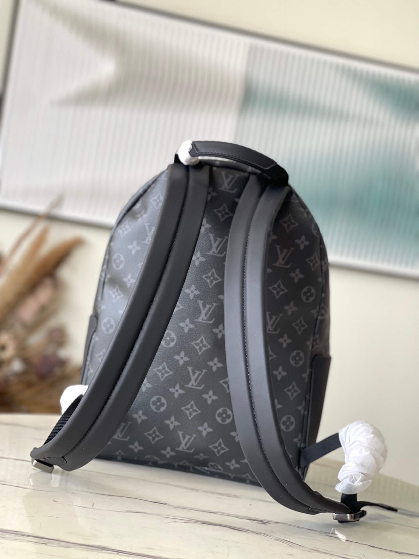 LOUIV Discovery Eclipse Backpack
