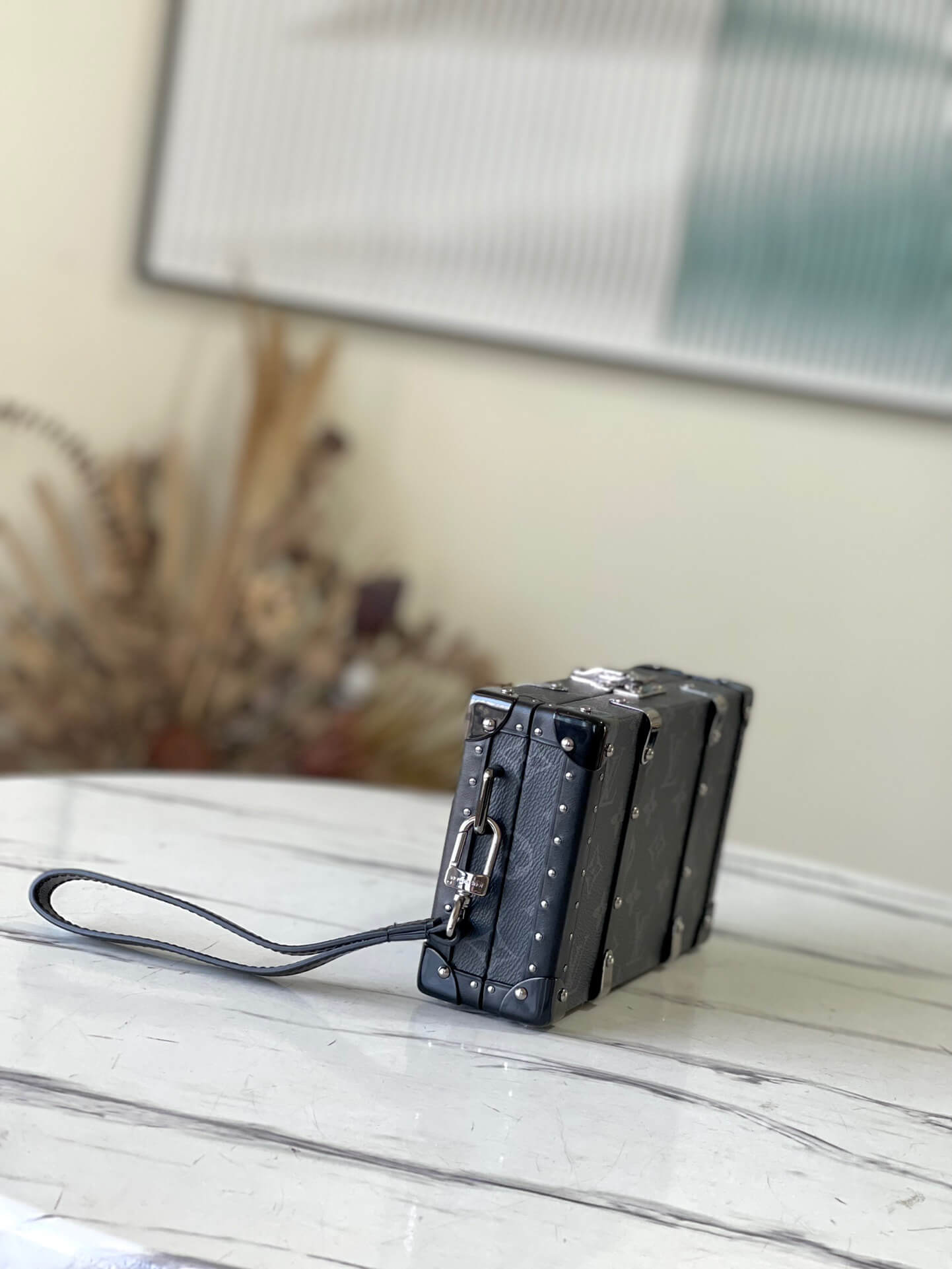 LOUIV Wallet Trunk