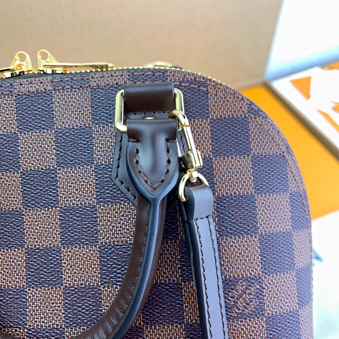 LOUIV Alma Damier