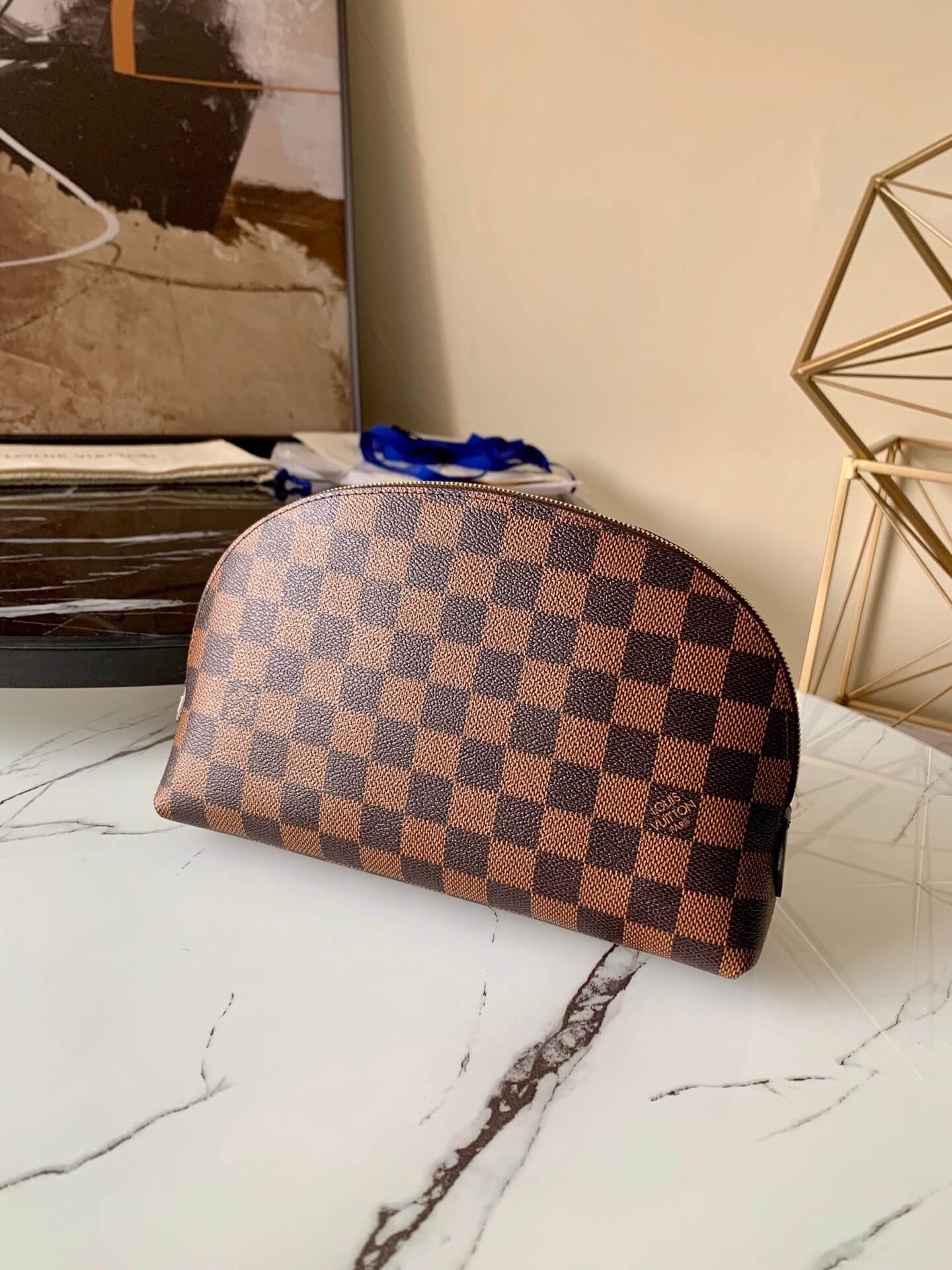 LOUIV Pouch