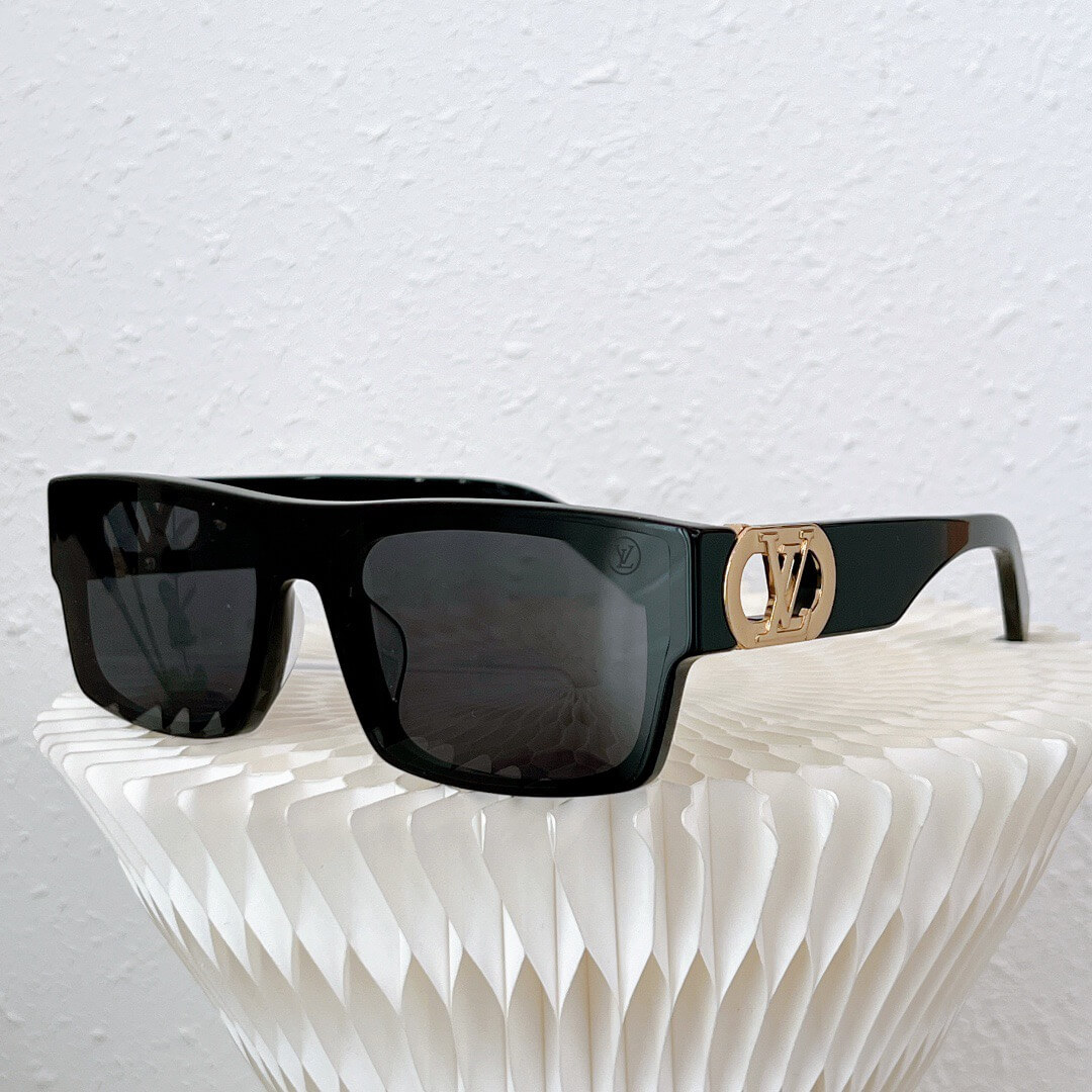 LOUIV Sunglasses