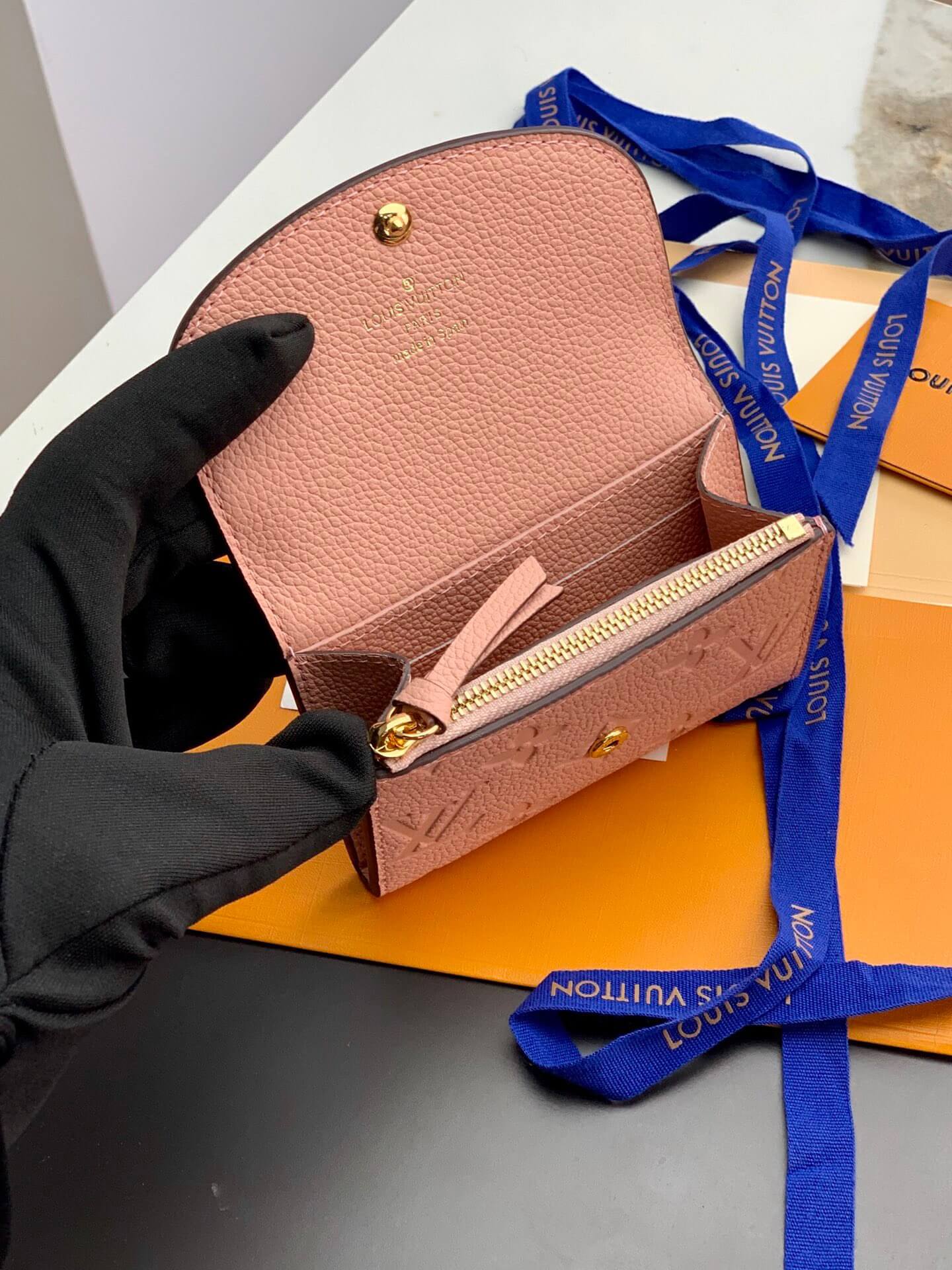 LOUIV Wallets M81520