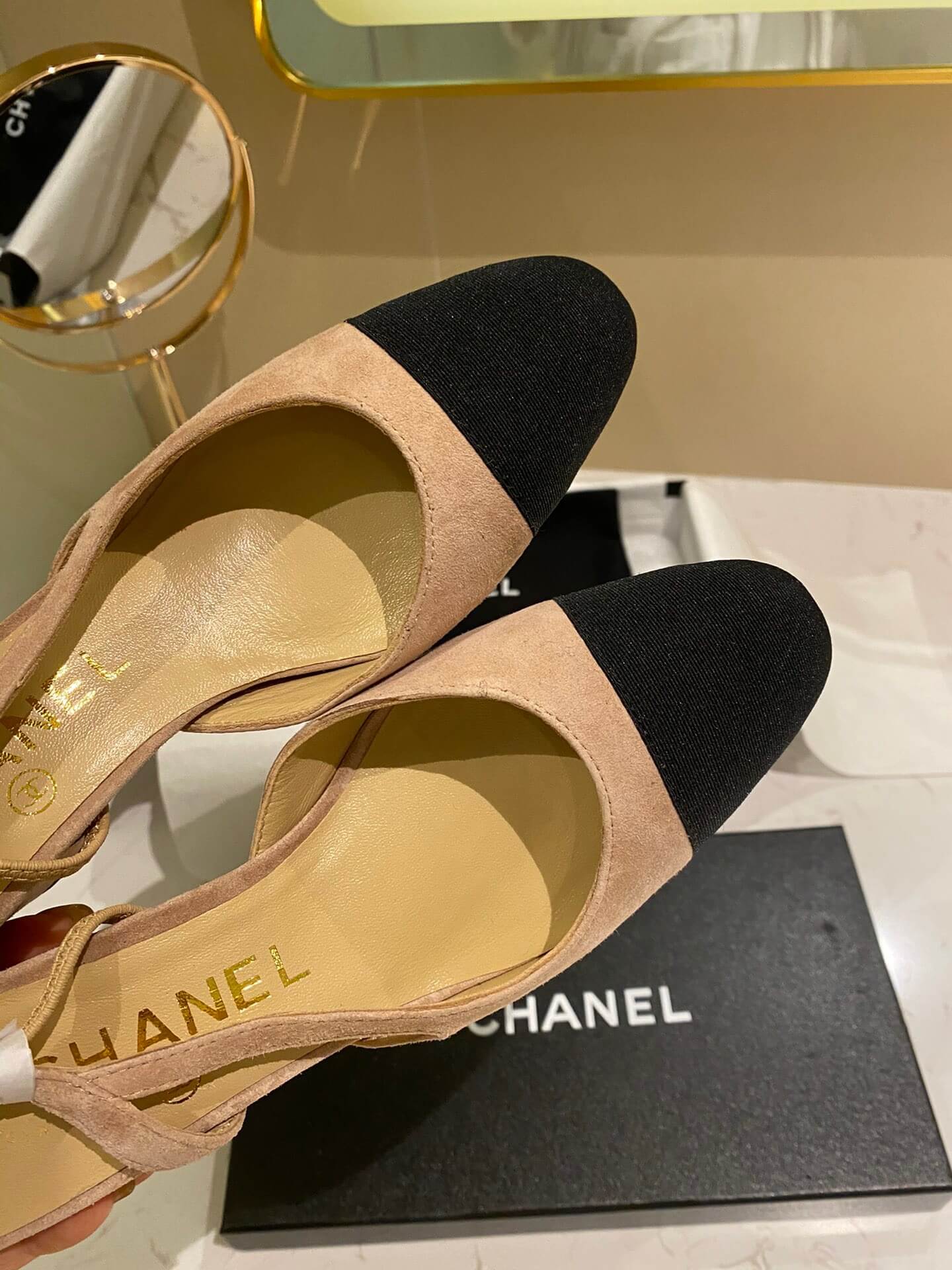 CC Slingback