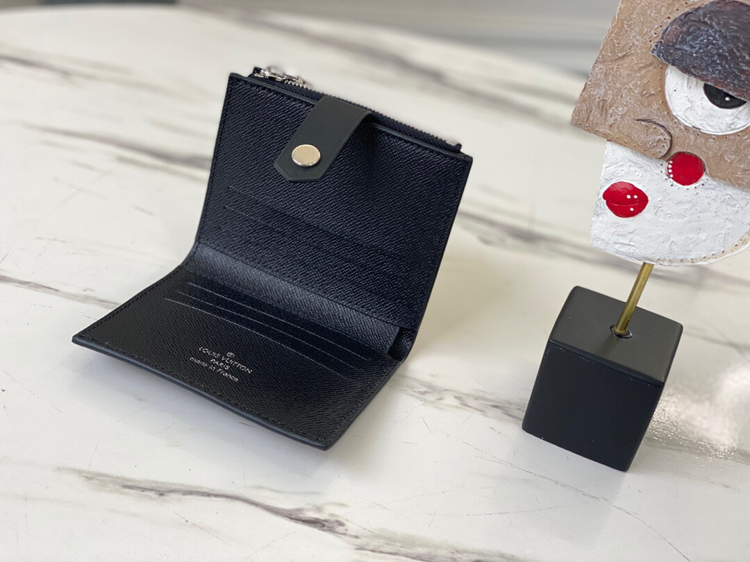 LOUIV Foldable Wallet